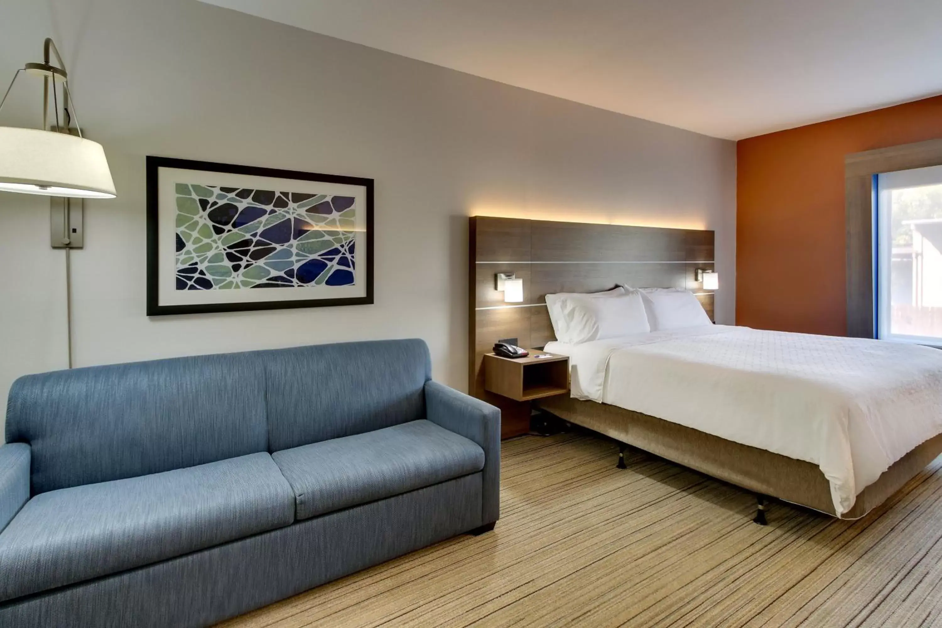 Bedroom in Holiday Inn Express Hotel & Suites - Atlanta/Emory University Area, an IHG Hotel