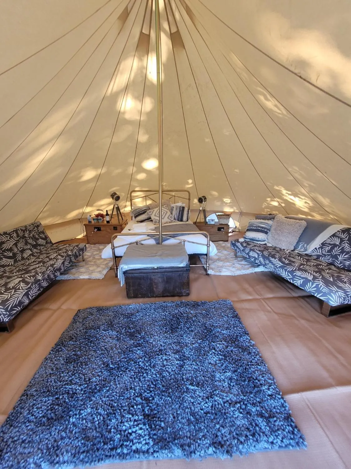 Photo of the whole room in Wheal Tor Hotel & Glamping