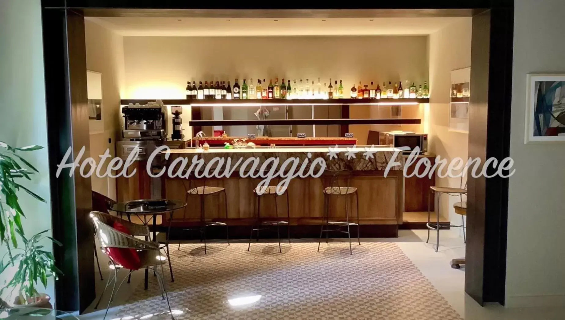 Restaurant/places to eat in Hotel Caravaggio