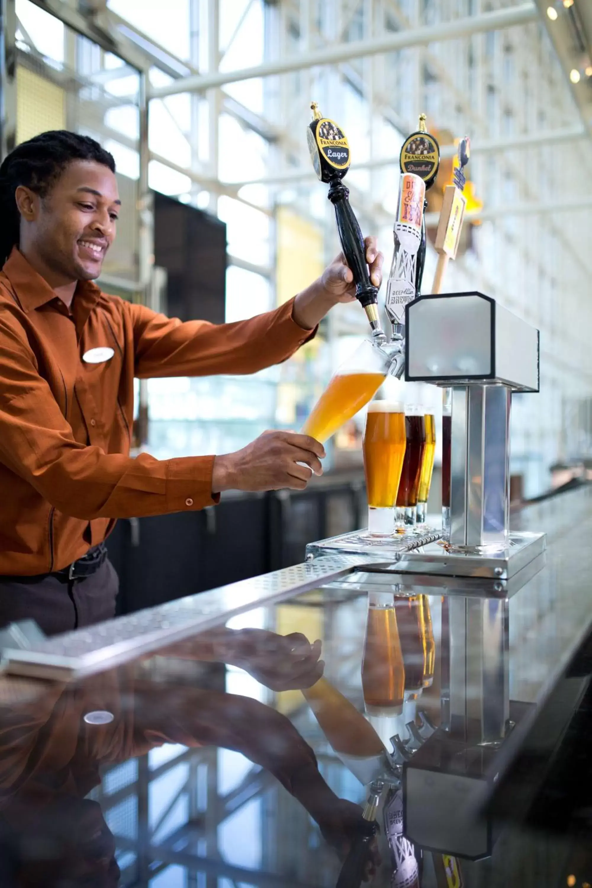 Lounge or bar in Hyatt Regency Dallas