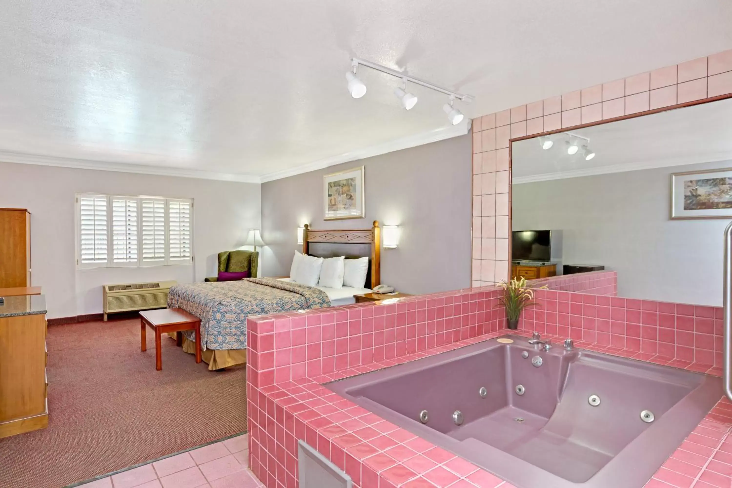 Hot Tub in Days Inn by Wyndham West Covina