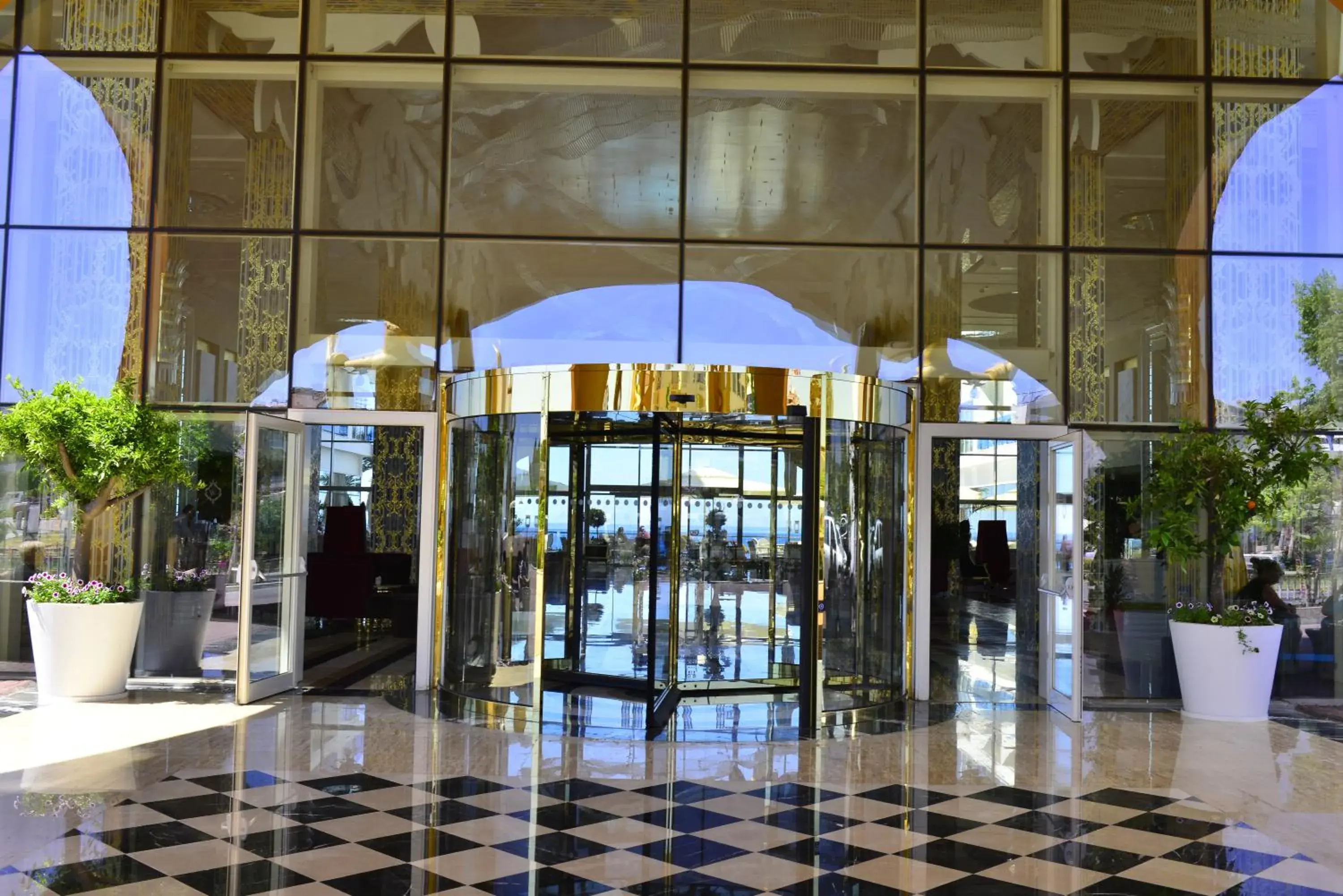 Facade/entrance in Azura Deluxe Resort & Spa - Ultra All Inclusive