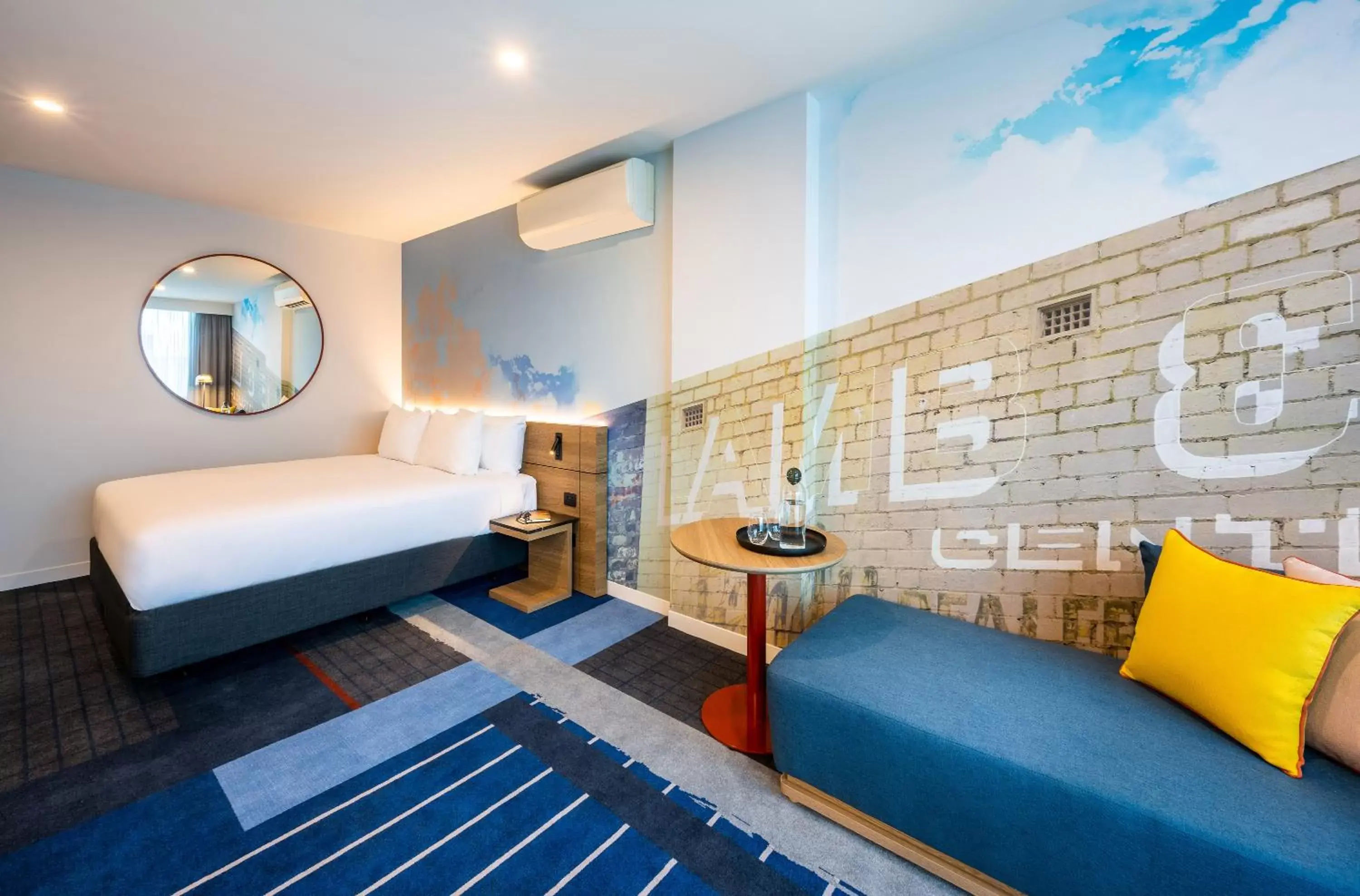 Bedroom in Novotel Melbourne Preston