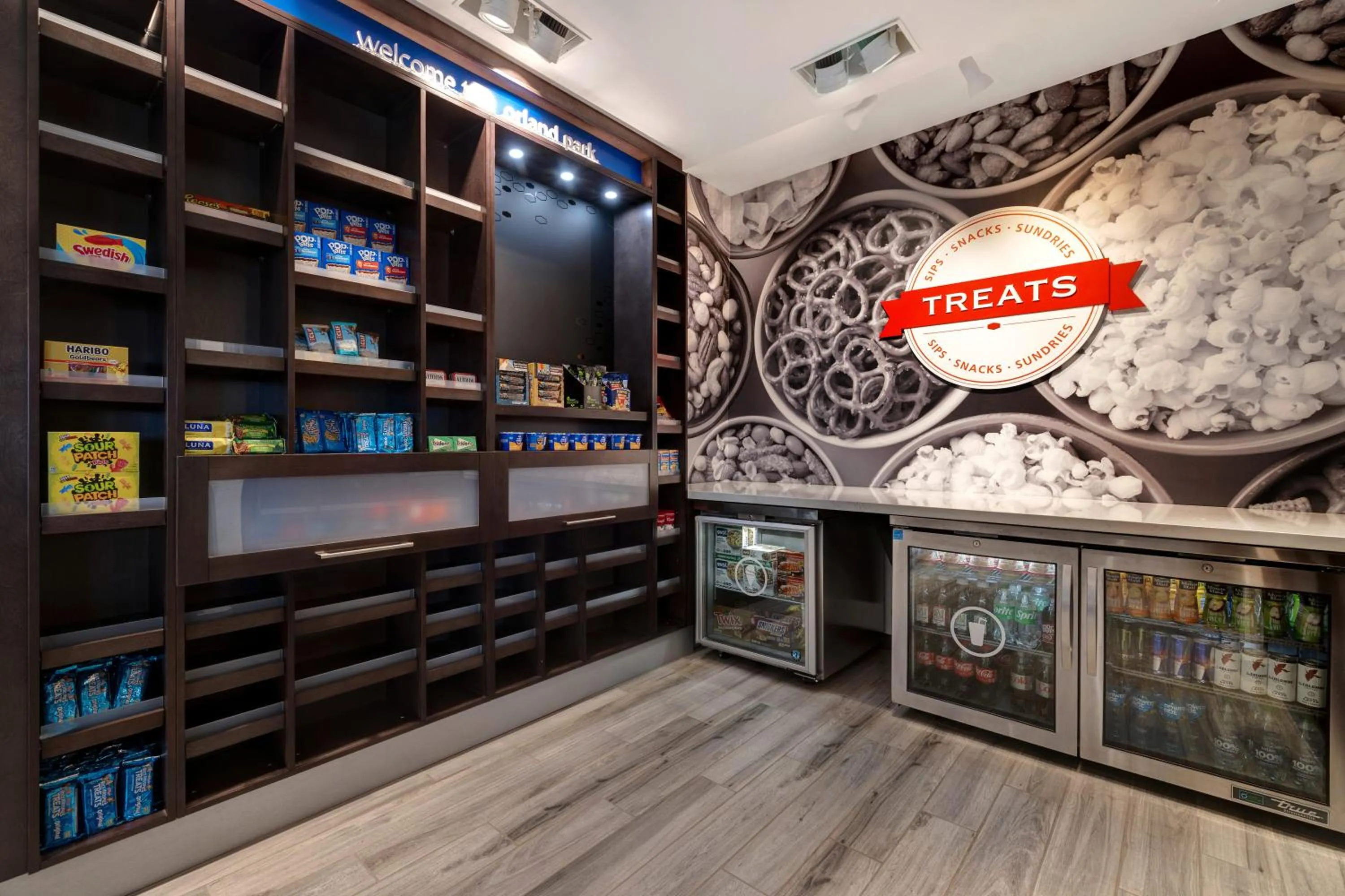 vending machine in Hampton Inn Chicago Orland Park