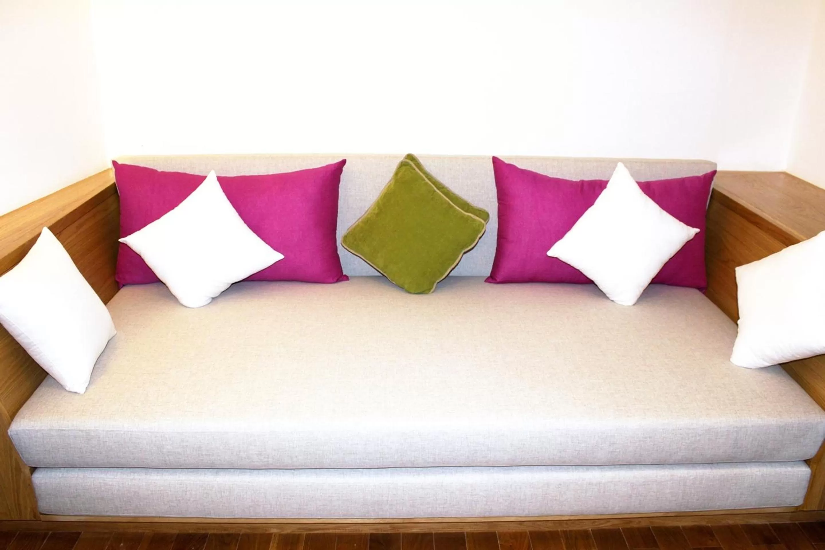 Decorative detail in Liberty Hotel Saigon Greenview