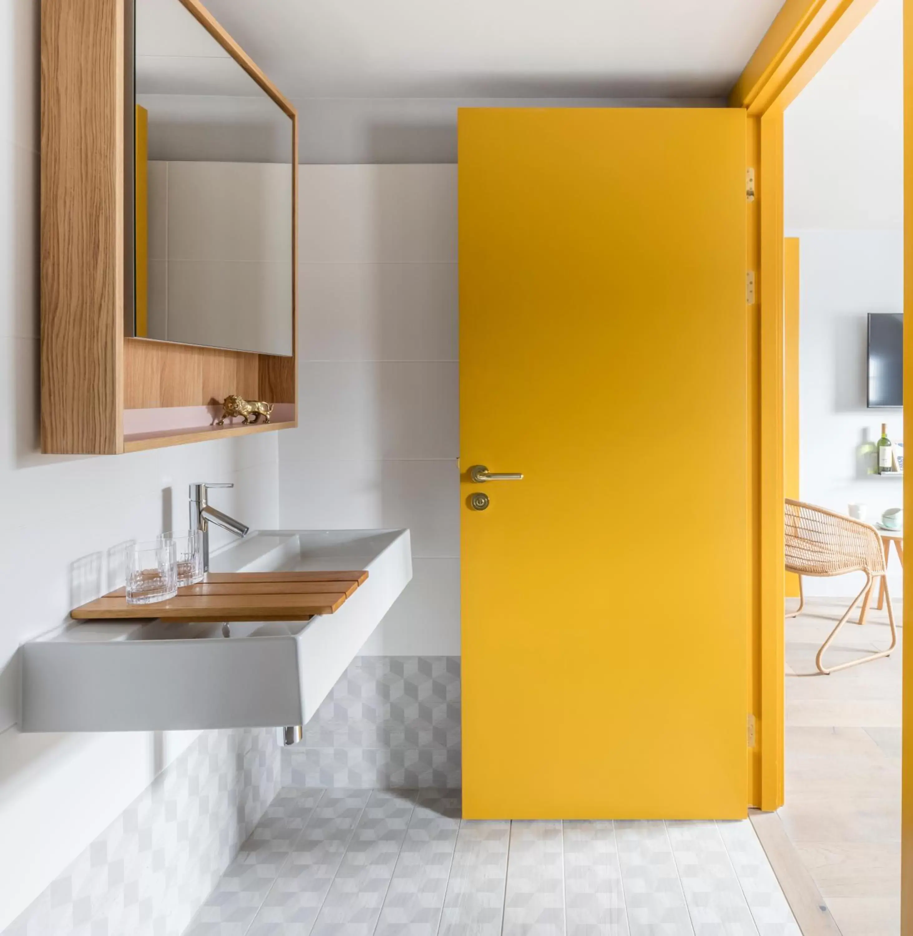 Bathroom in Eden Locke