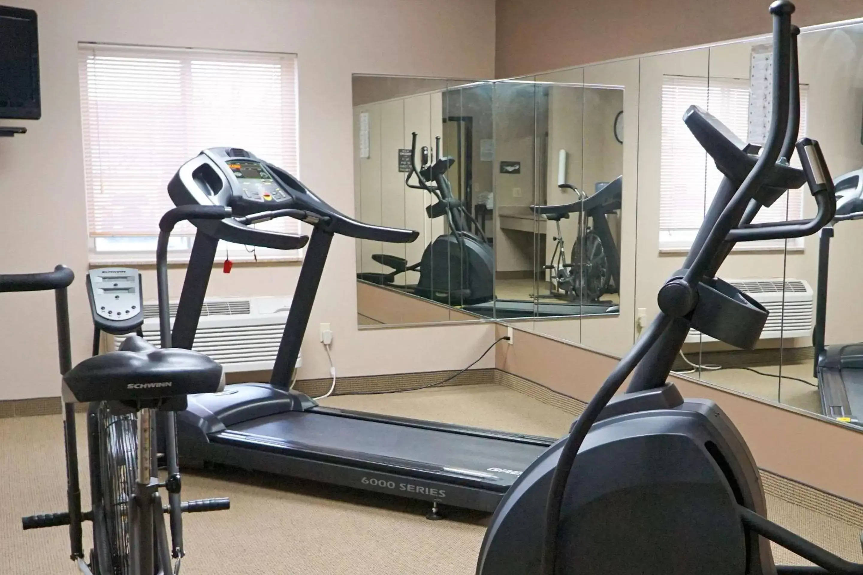 Fitness centre/facilities, Fitness Center/Facilities in Quality Inn & Suites Watertown