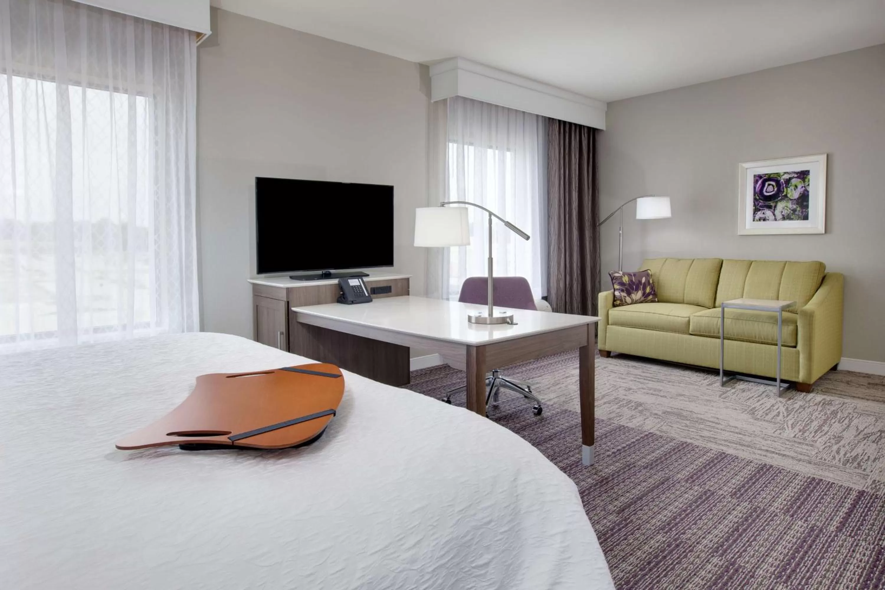 Bed in Hampton Inn & Suites Tyler-South