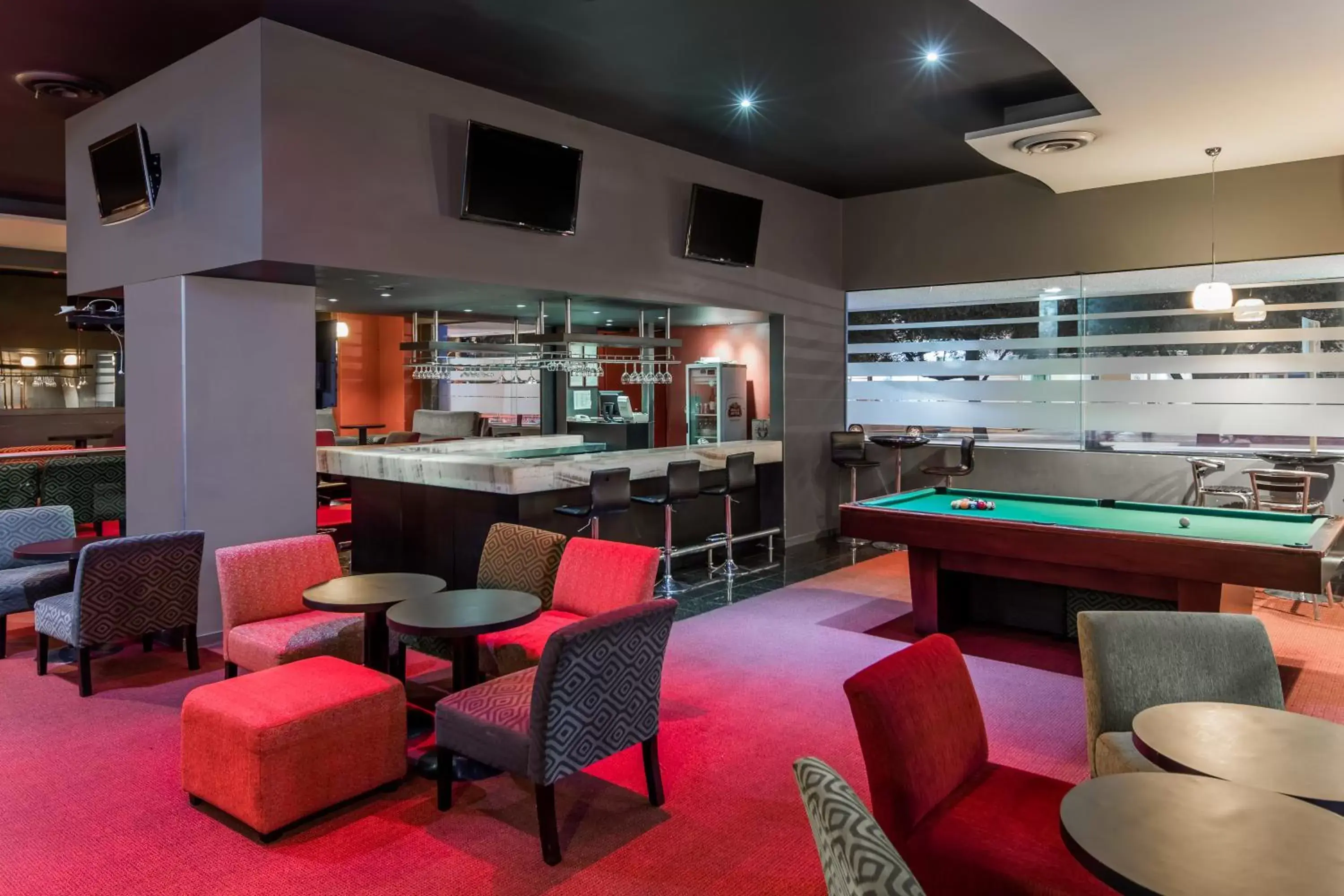 Alcoholic drinks, Lounge/Bar in Wyndham Executivo Culiacan