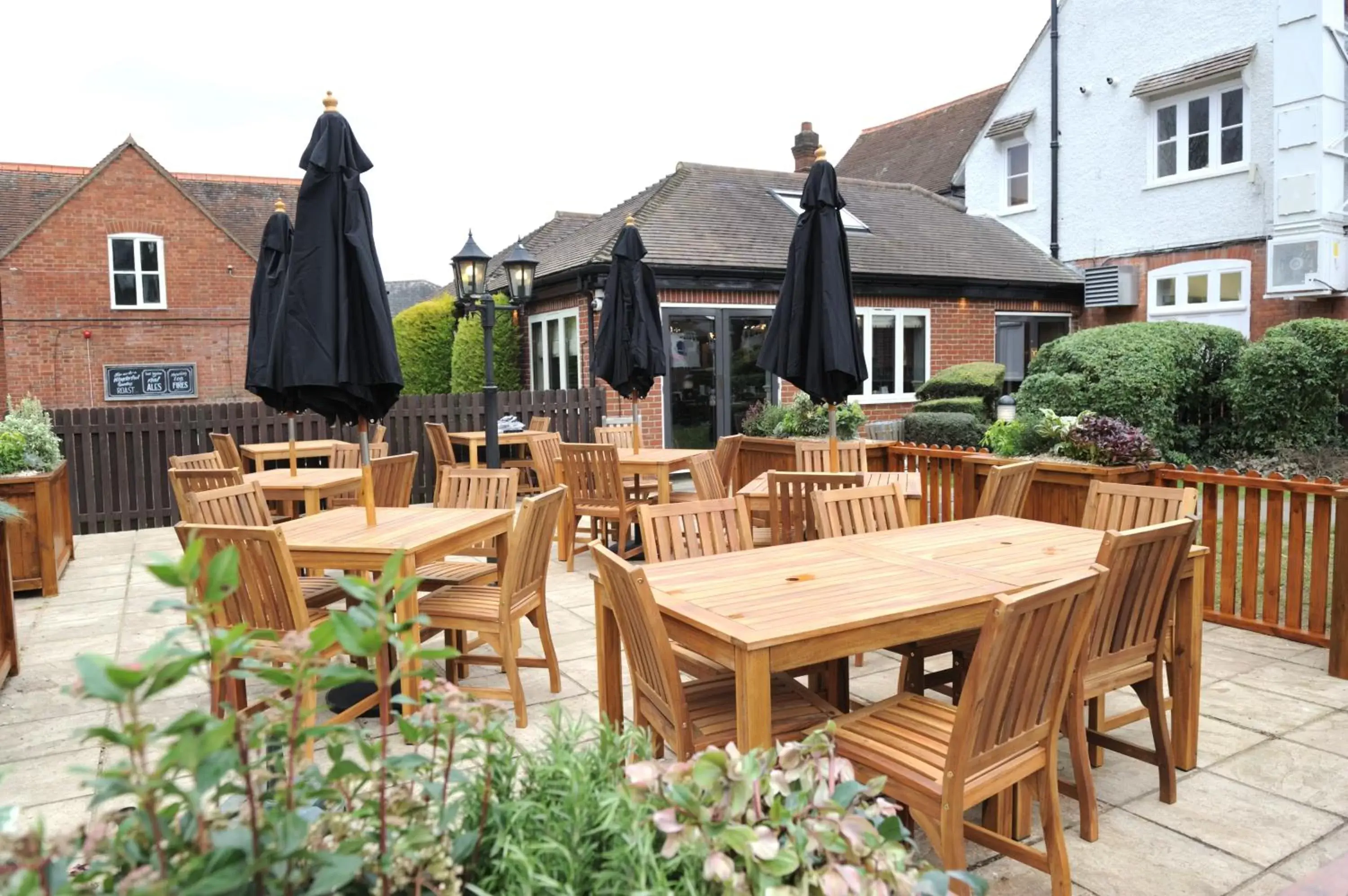 Patio, Restaurant/Places to Eat in White Hart by Chef & Brewer Collection