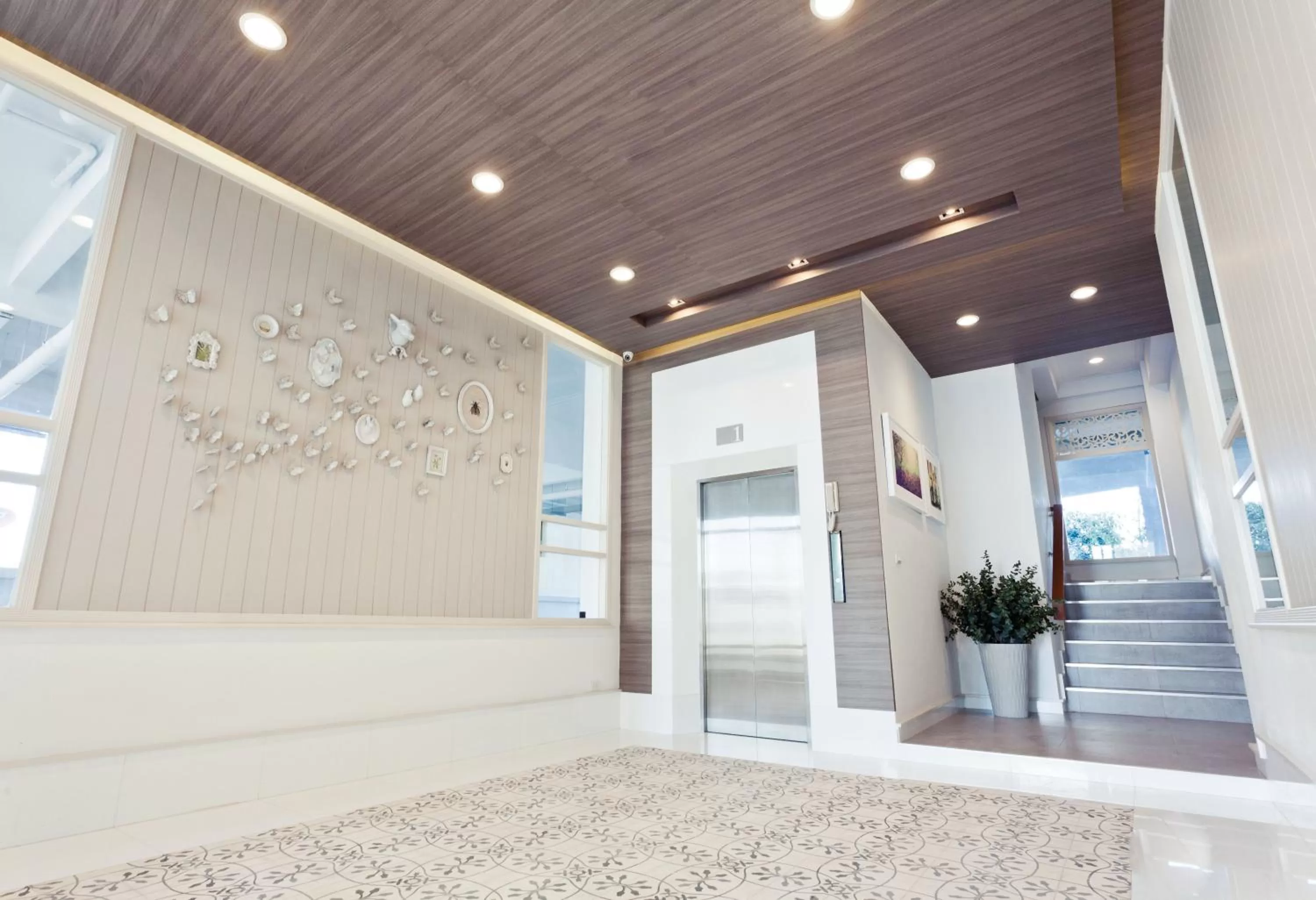 Lobby or reception in The Eight