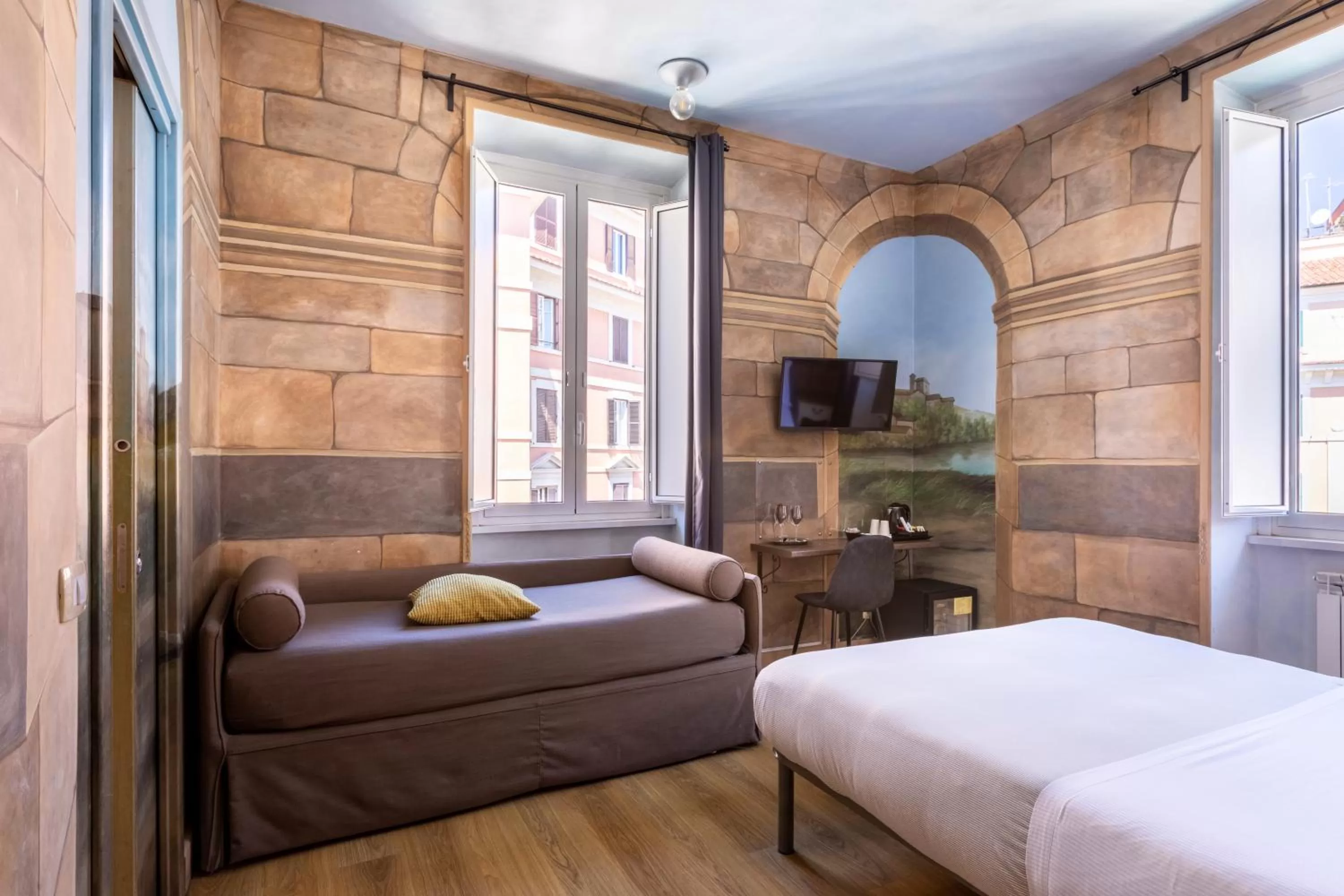 TV and multimedia, Bed in Suites Trastevere