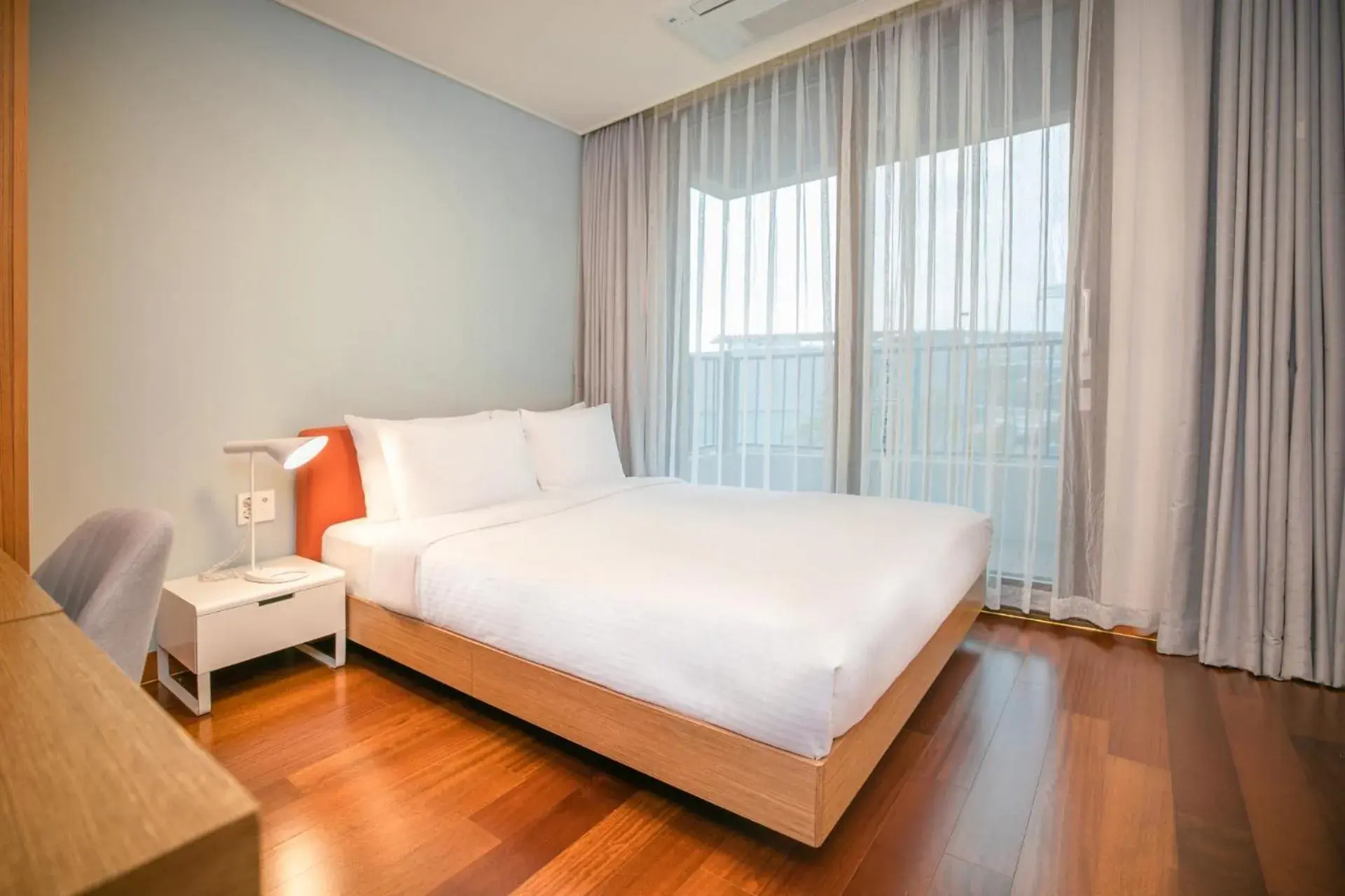 Bed in Somerset Jeju Shinhwa World Bed in Somerset Jeju Shinhwa World