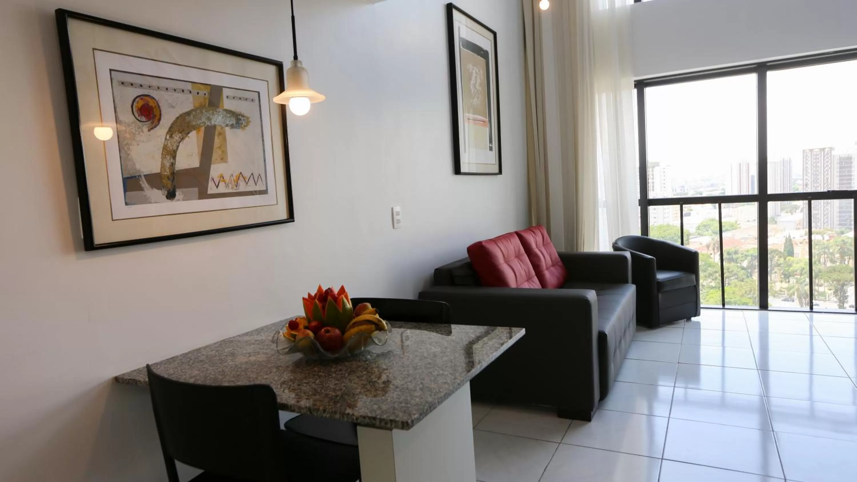 Living room in Bristol Metropolitan Curitiba Centro