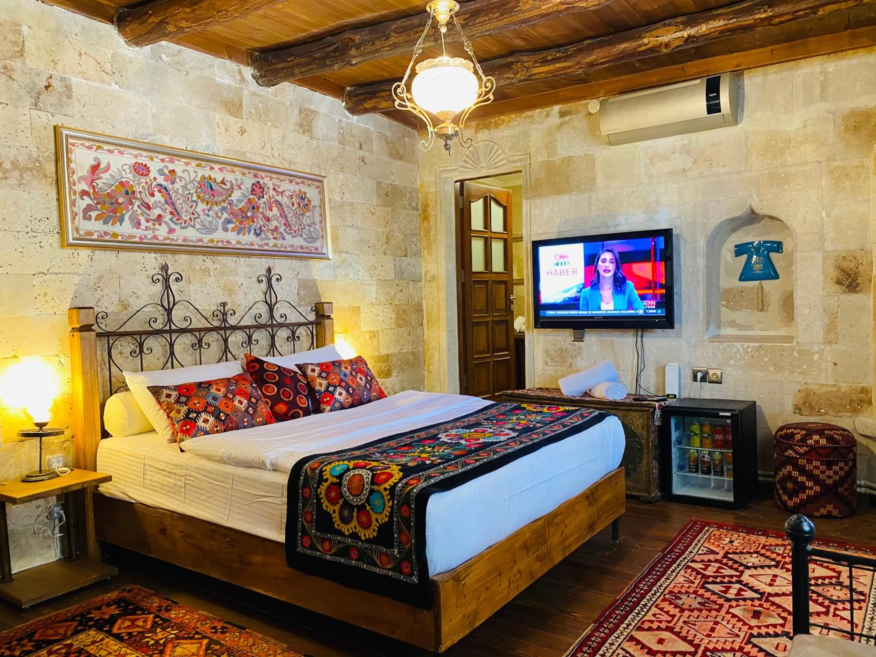 Bed in YASTIK HOUSES - Cappadocia
