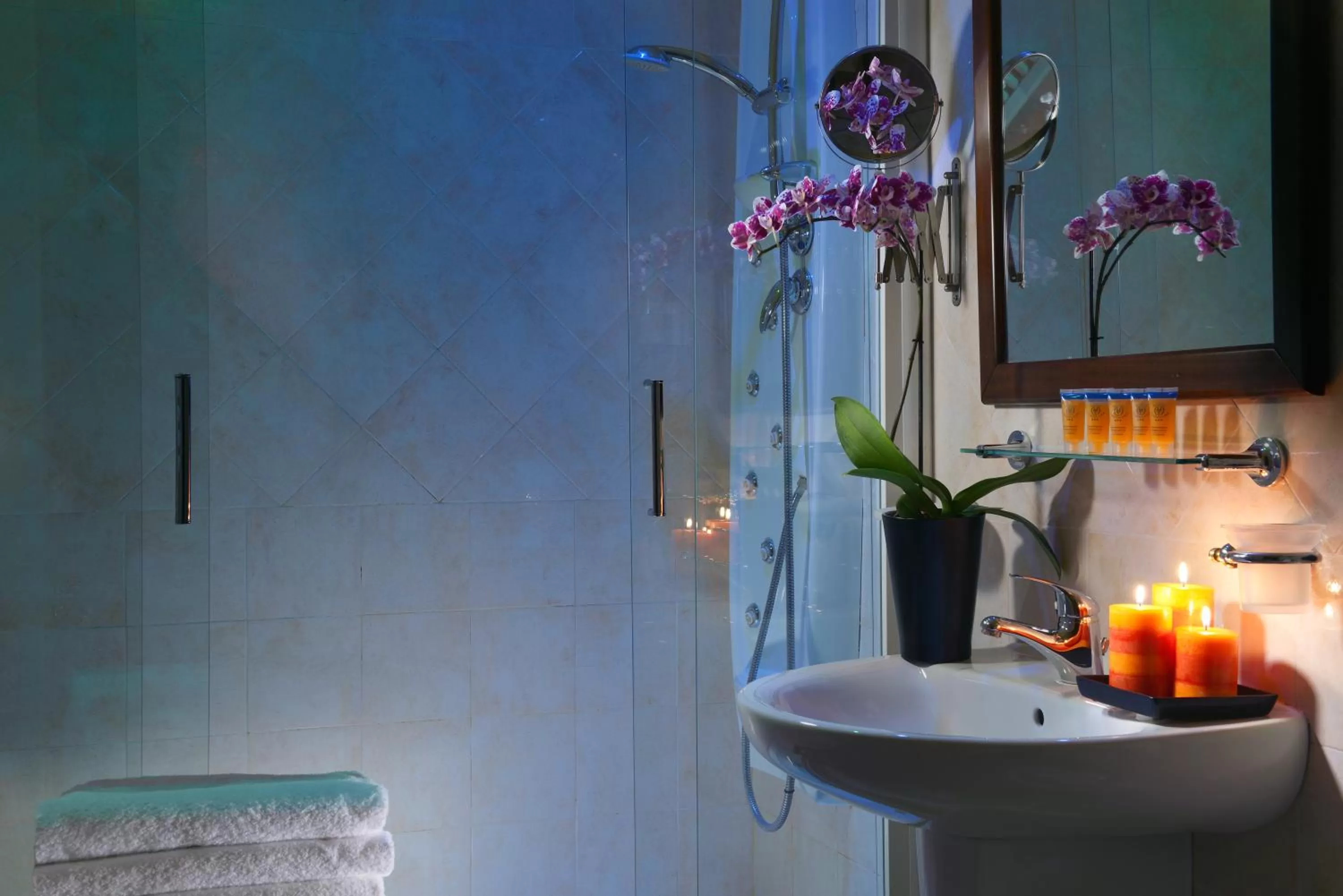 Bathroom in Hotel Tuscolana