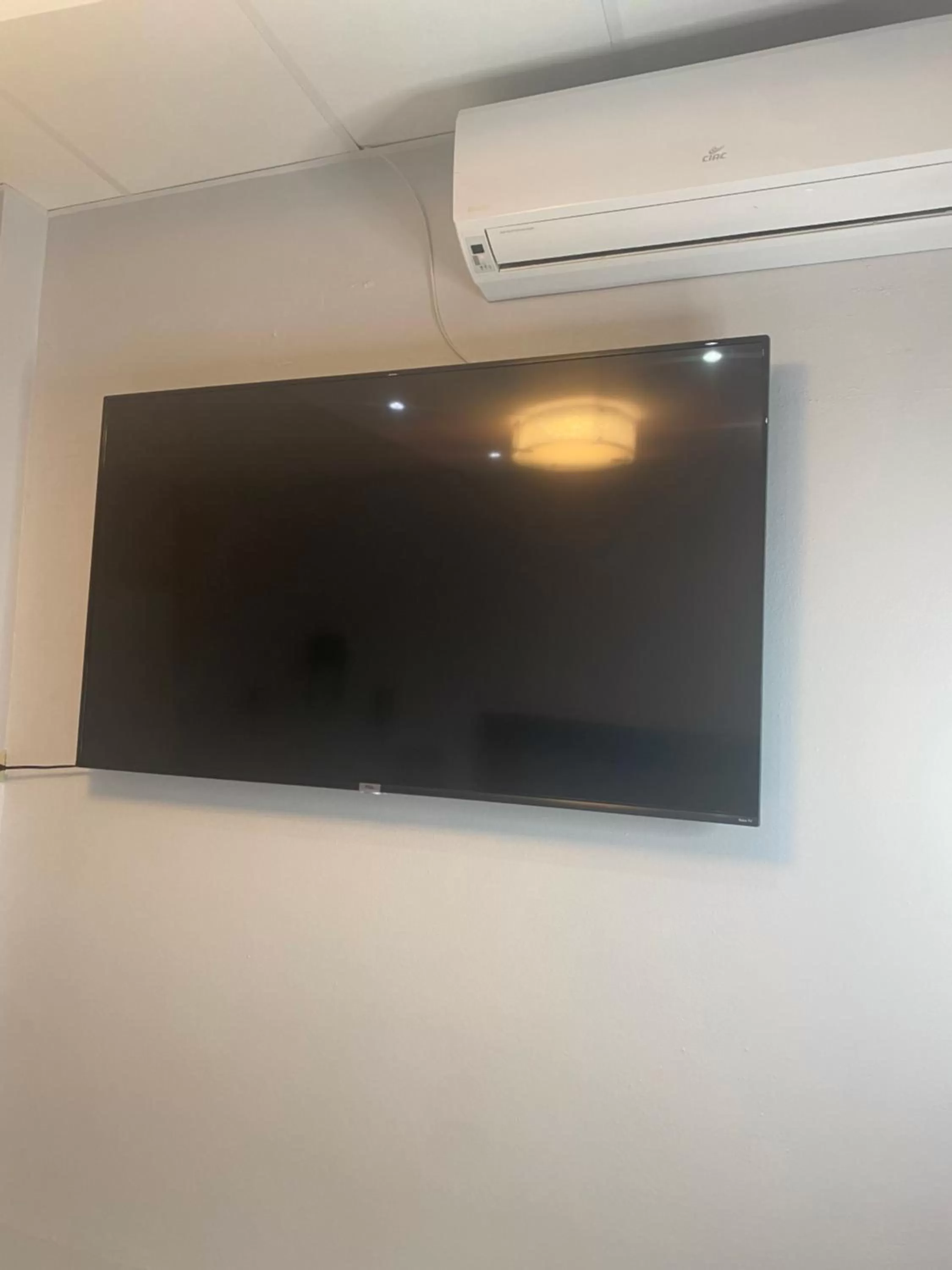 TV and multimedia in Itza-Bella Suites