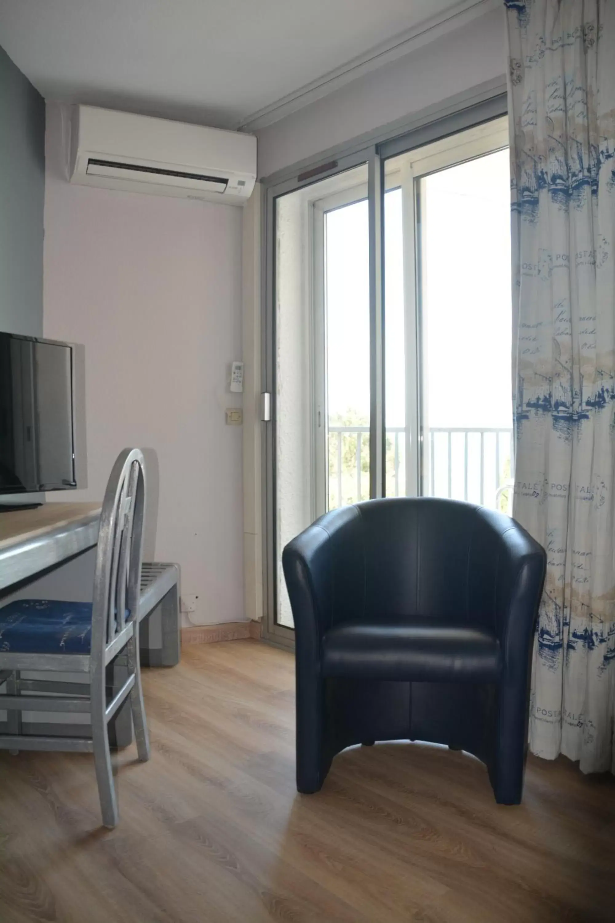 Bedroom, Seating Area in Logis Hotel Solhotel