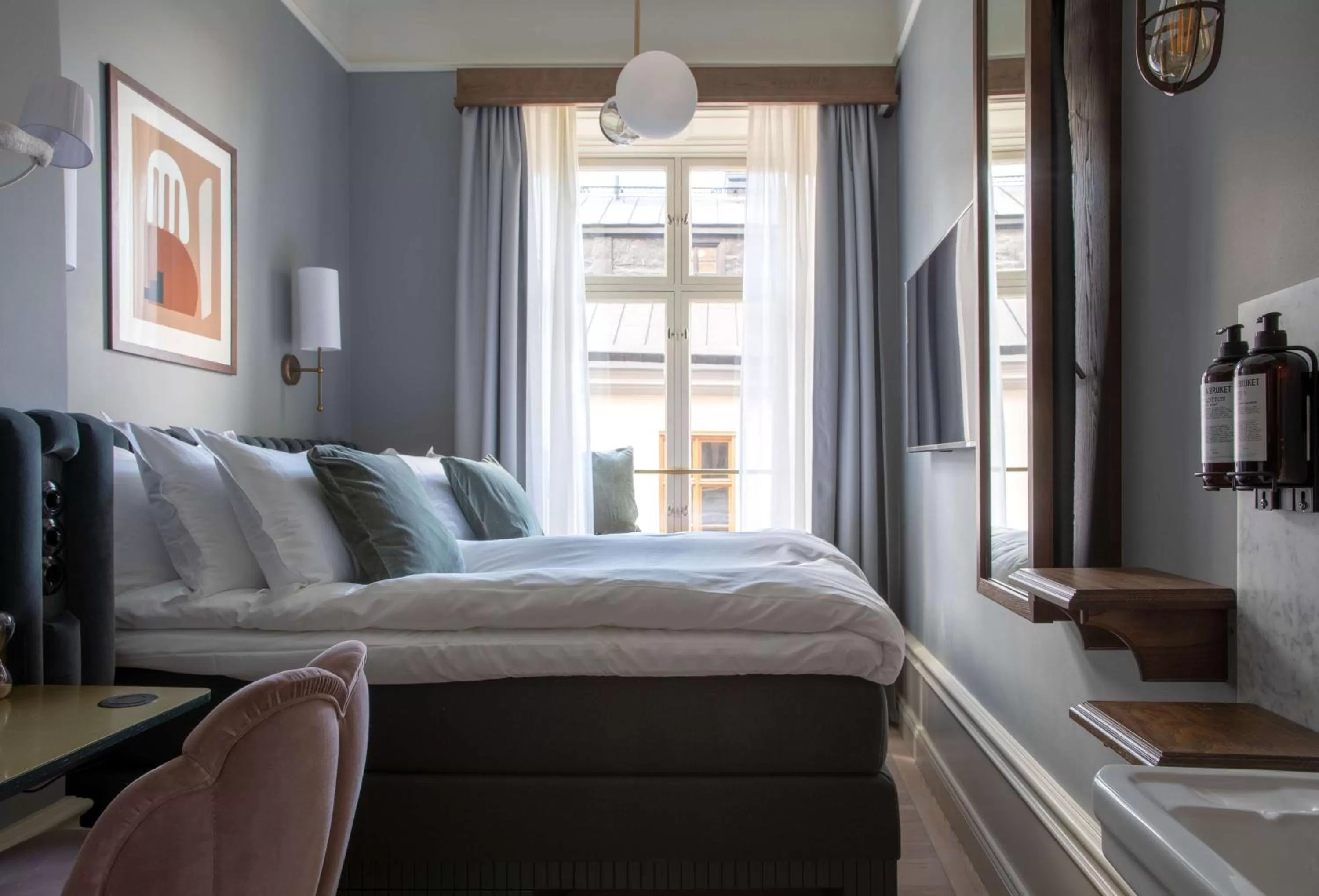 Bedroom, Bed in Hotel Frantz, WorldHotels Crafted