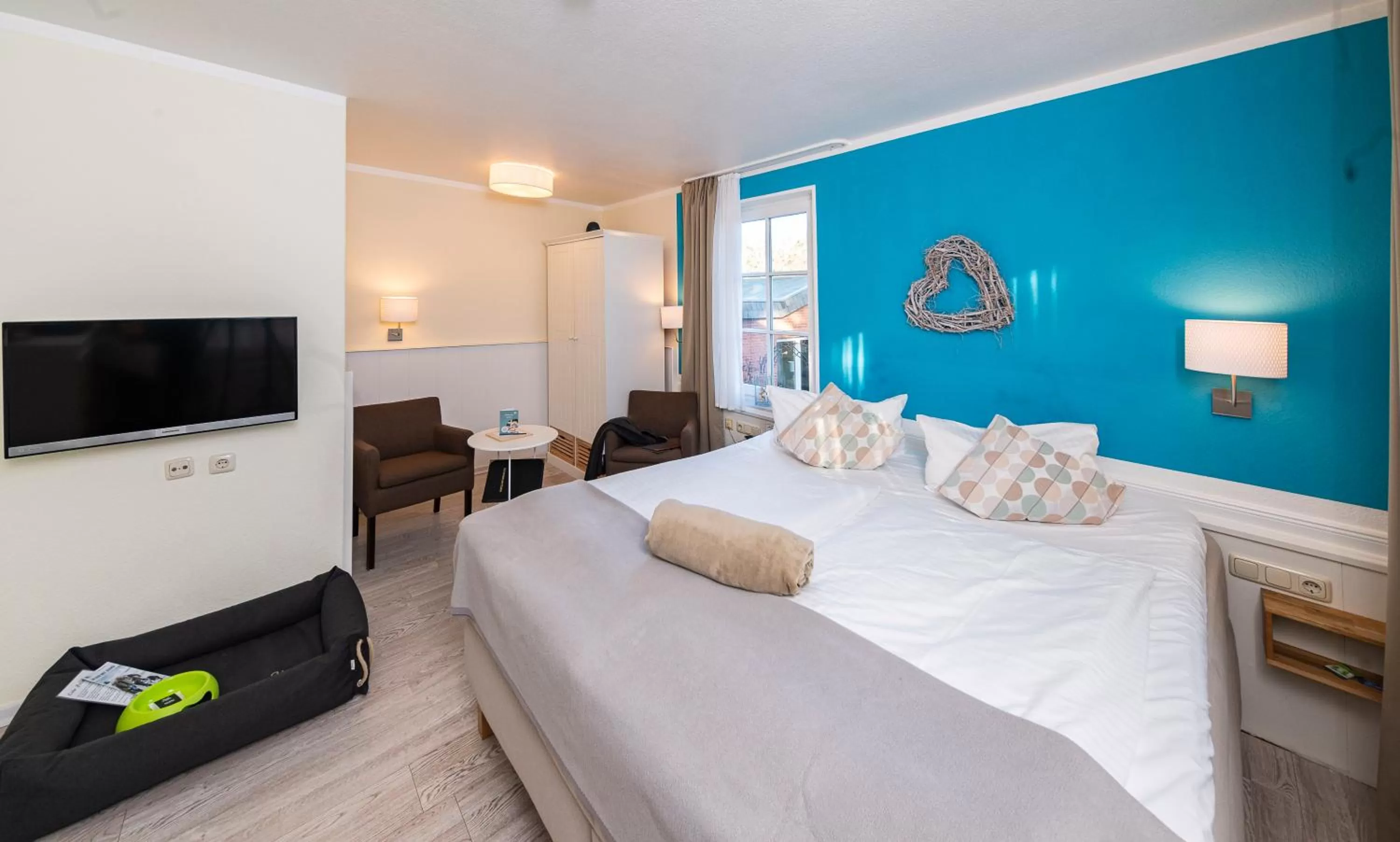 Bedroom, Bed in Hotel kleine Auszeit - Adults Only