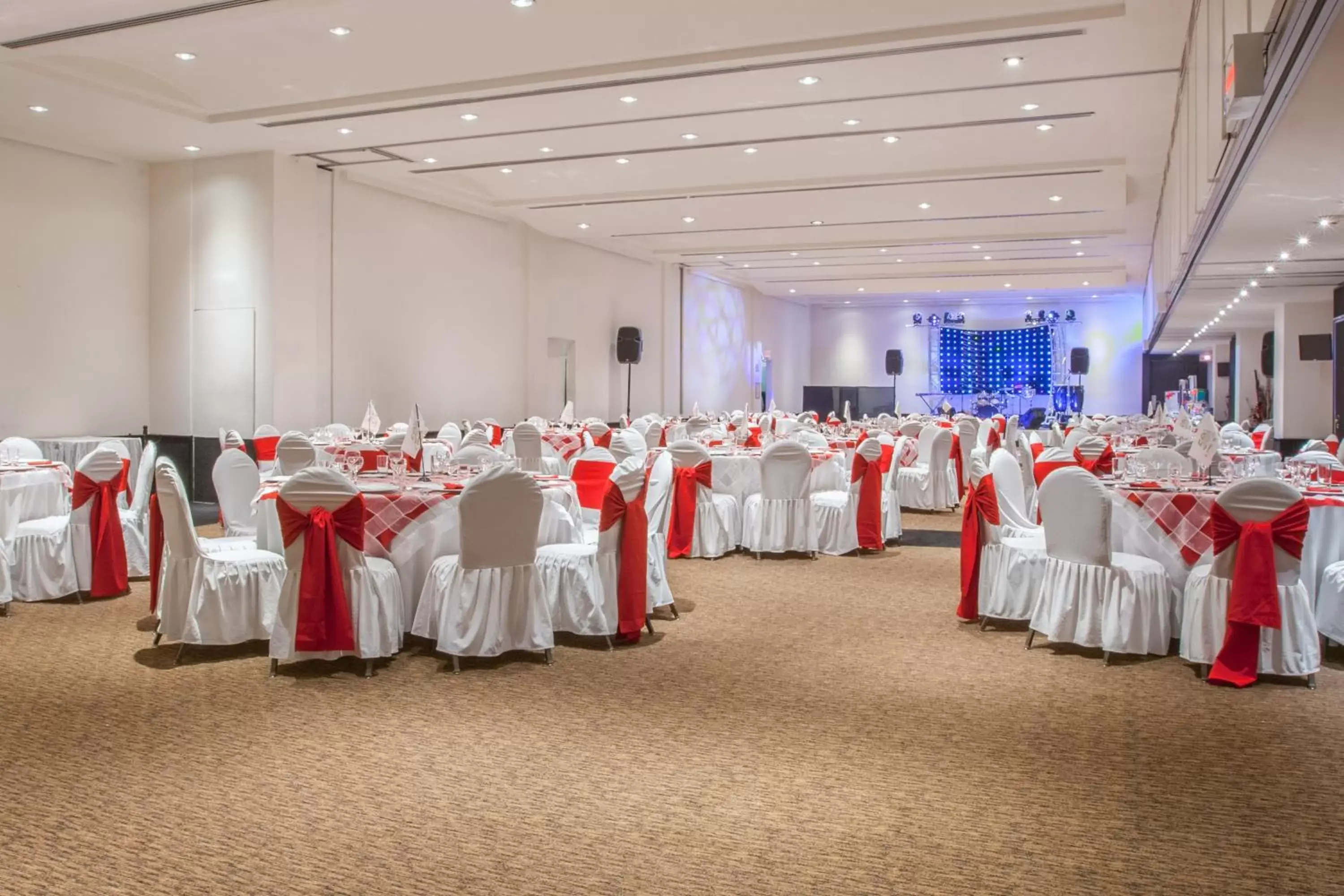 Meeting/conference room, Banquet Facilities in Crowne Plaza Toluca - Lancaster, an IHG Hotel