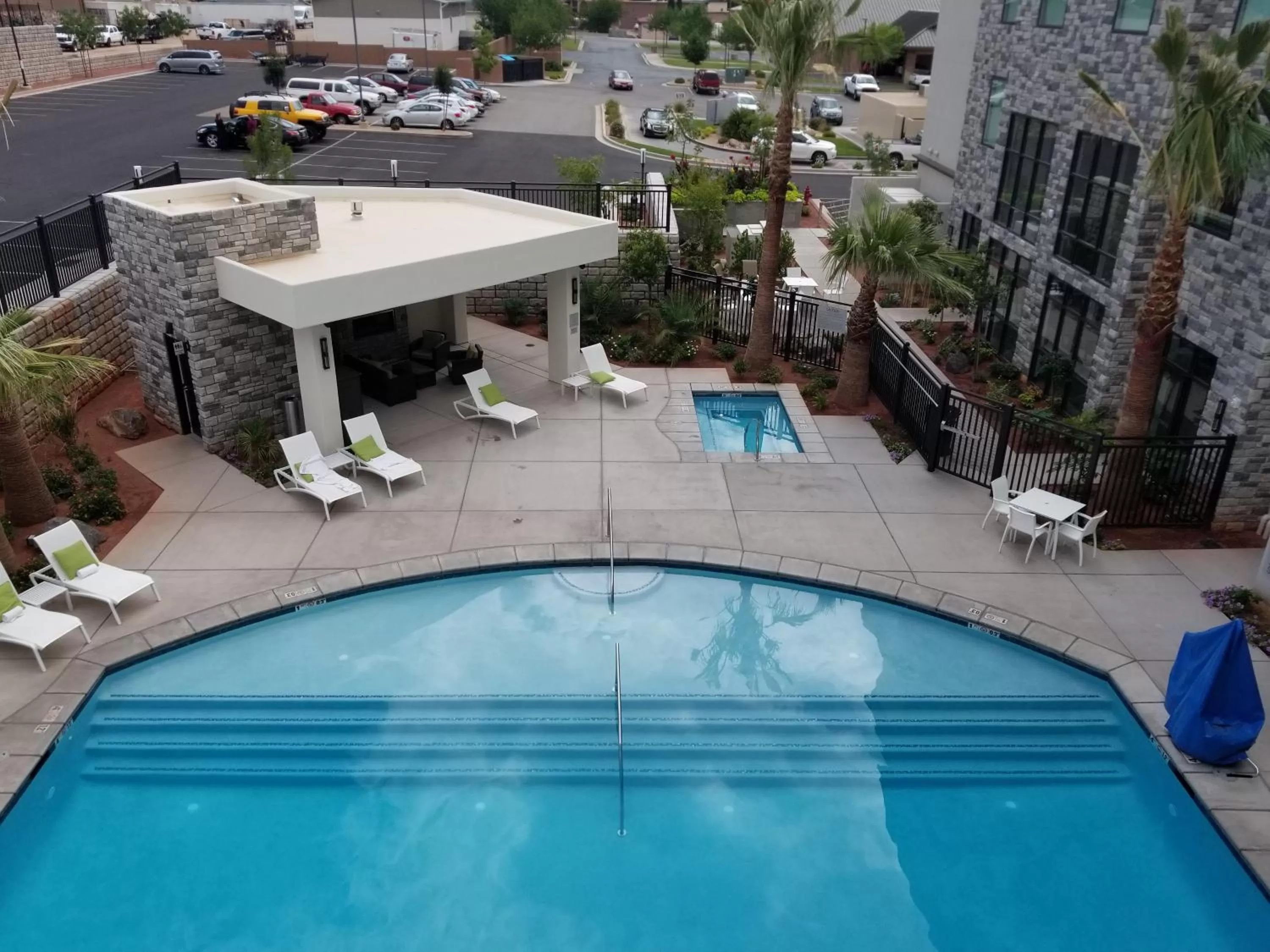 Hot Tub in Wingate by Wyndham Hurricane Zion National Park