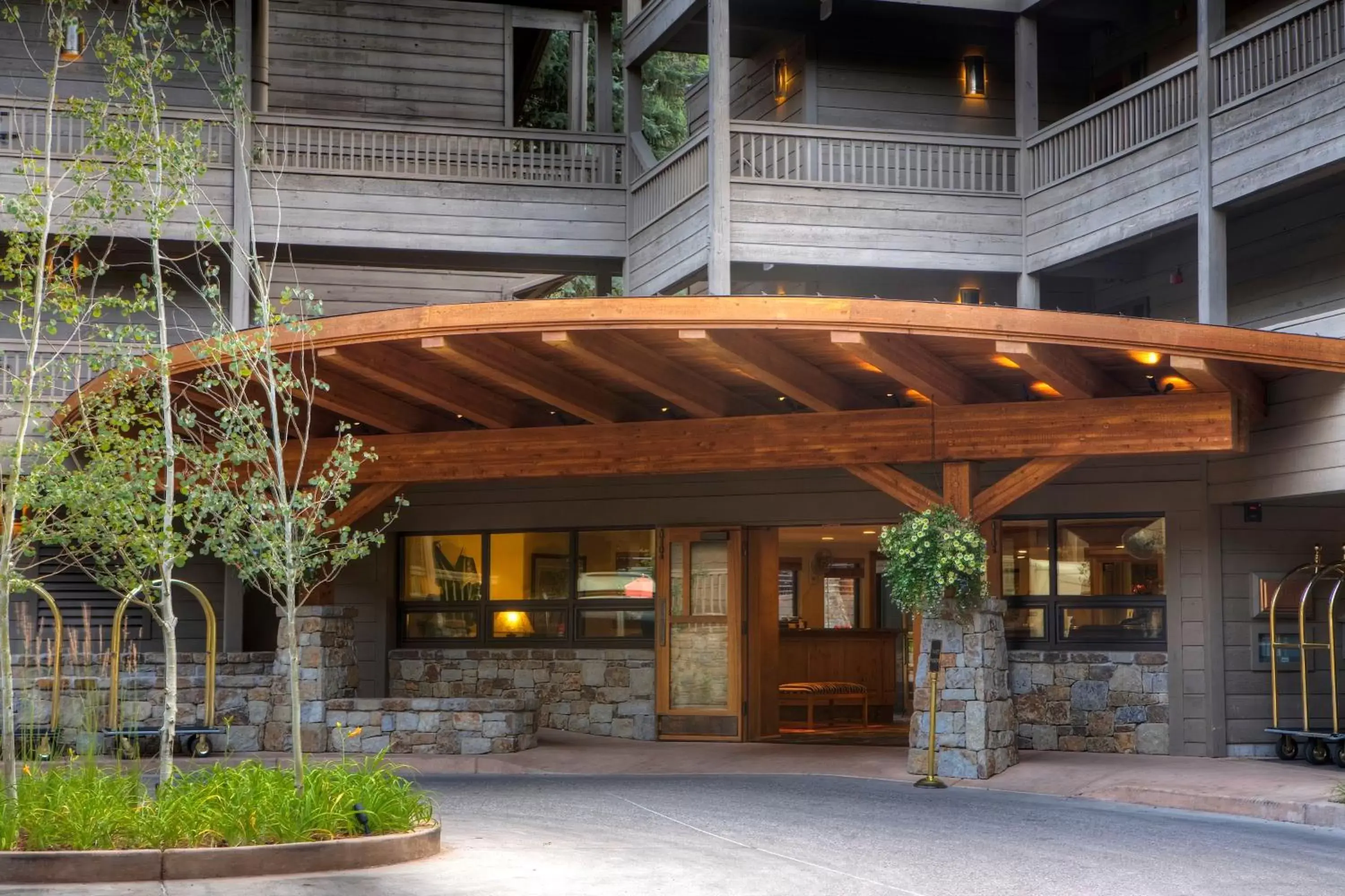 Facade/entrance in The Gant Facade/entrance in The Gant