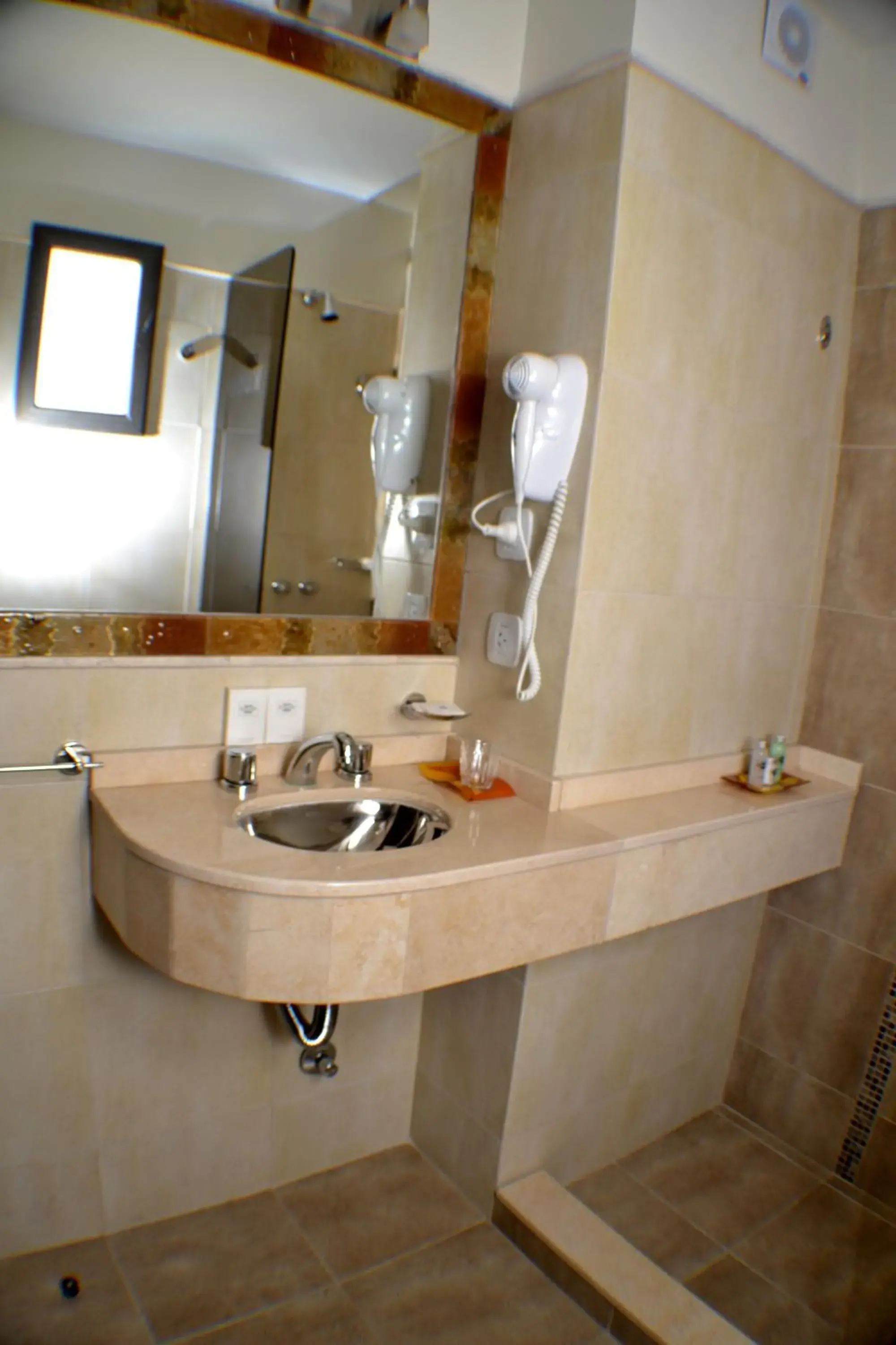 Shower, Bathroom in Kube Apartments Express