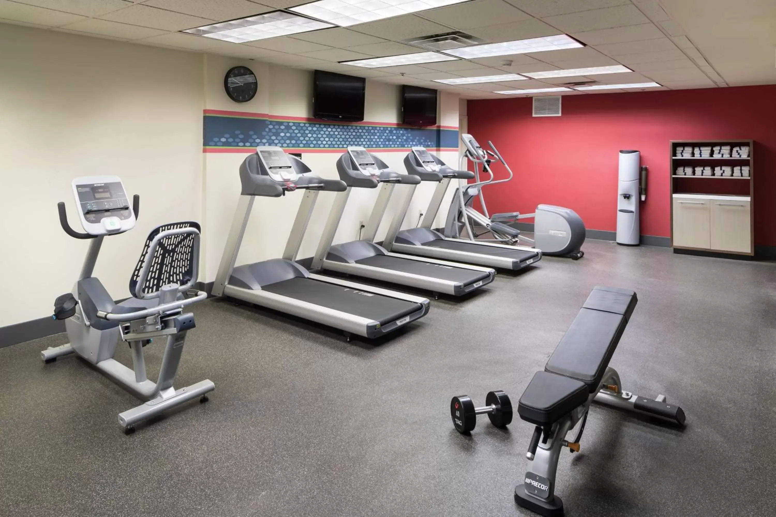 Fitness centre/facilities in Hampton Inn & Suites Atlanta-Downtown Fitness centre/facilities in Hampton Inn & Suites Atlanta-Downtown