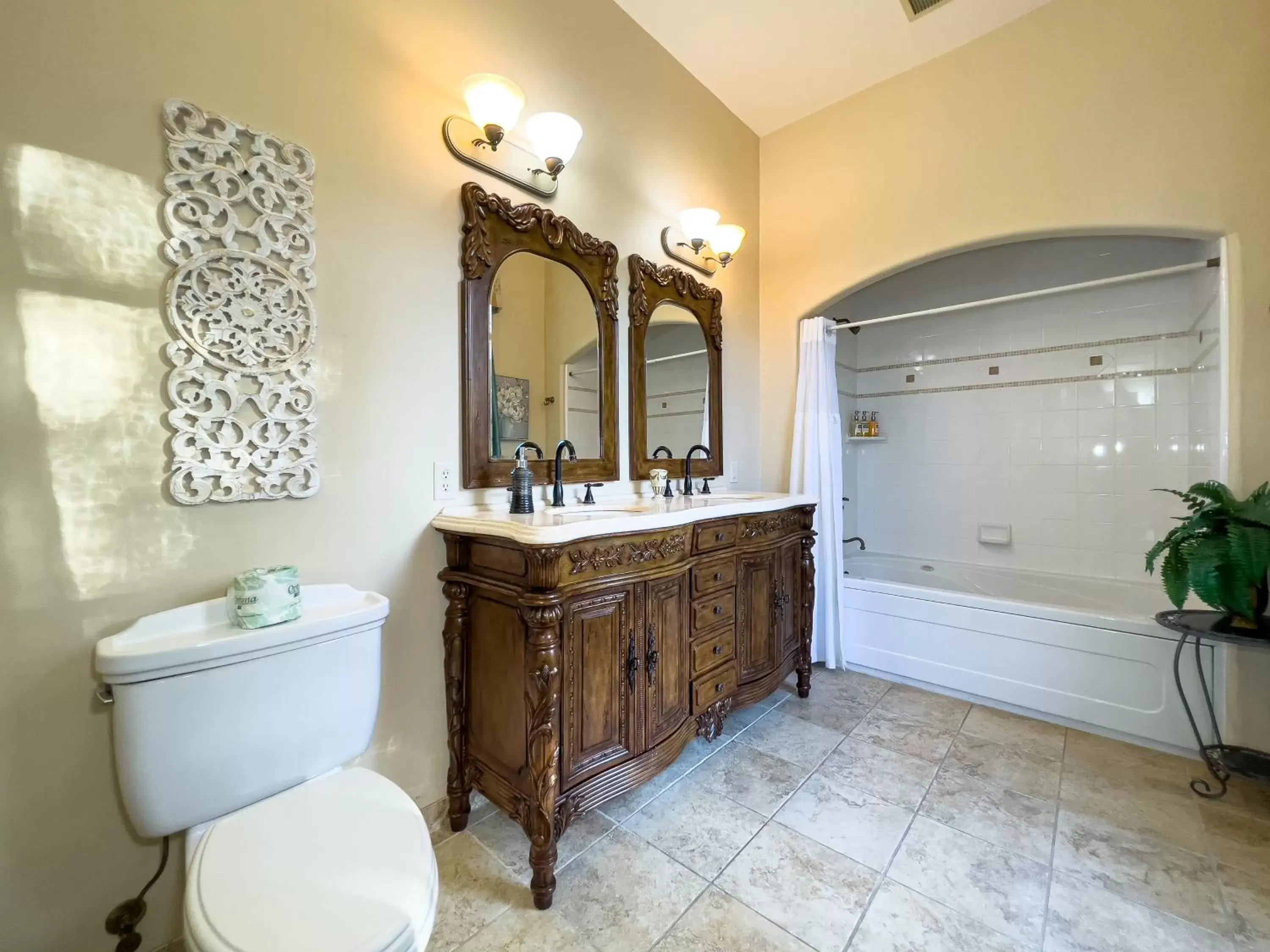 Toilet, Bathroom in Chateau Coralini