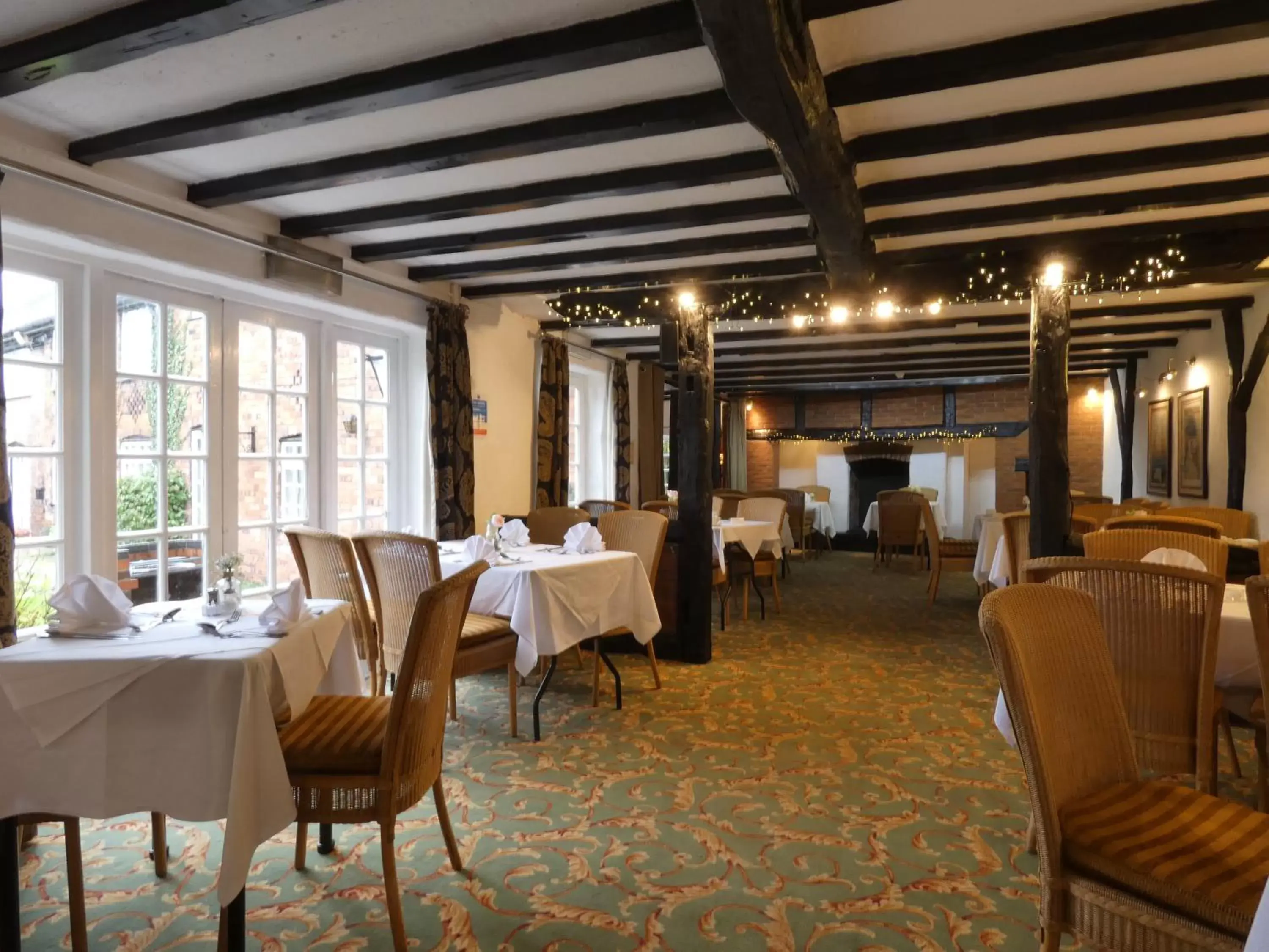 Restaurant/Places to Eat in Brook Marston Farm Hotel