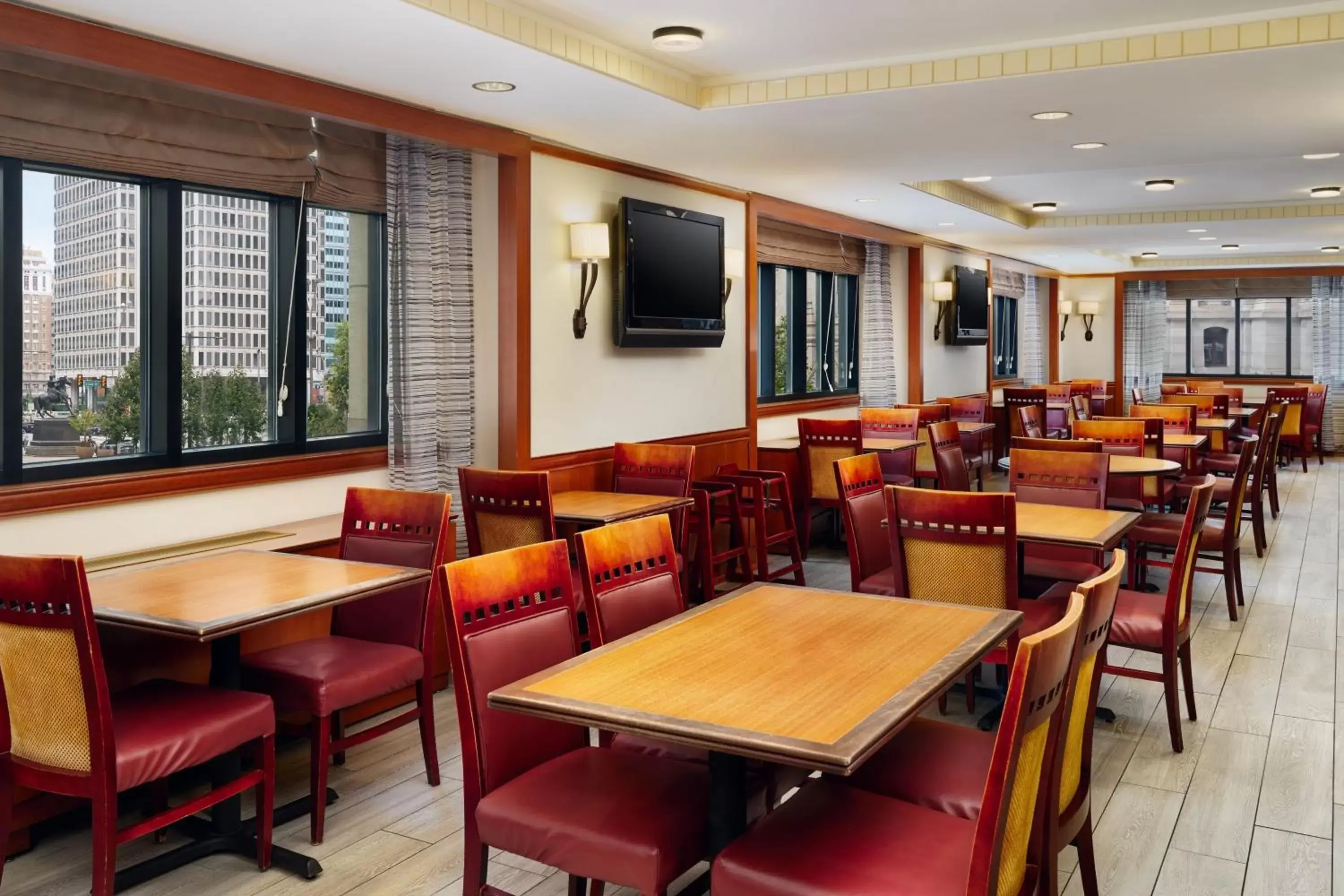 Breakfast, Restaurant/Places to Eat in Residence Inn by Marriott Philadelphia Center City