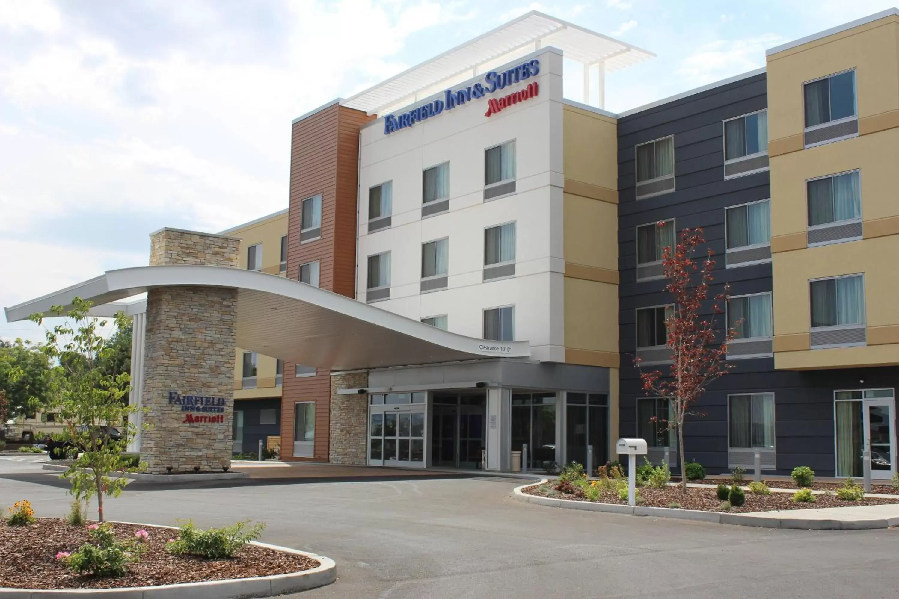 Property Building in Fairfield by Marriott The Dalles