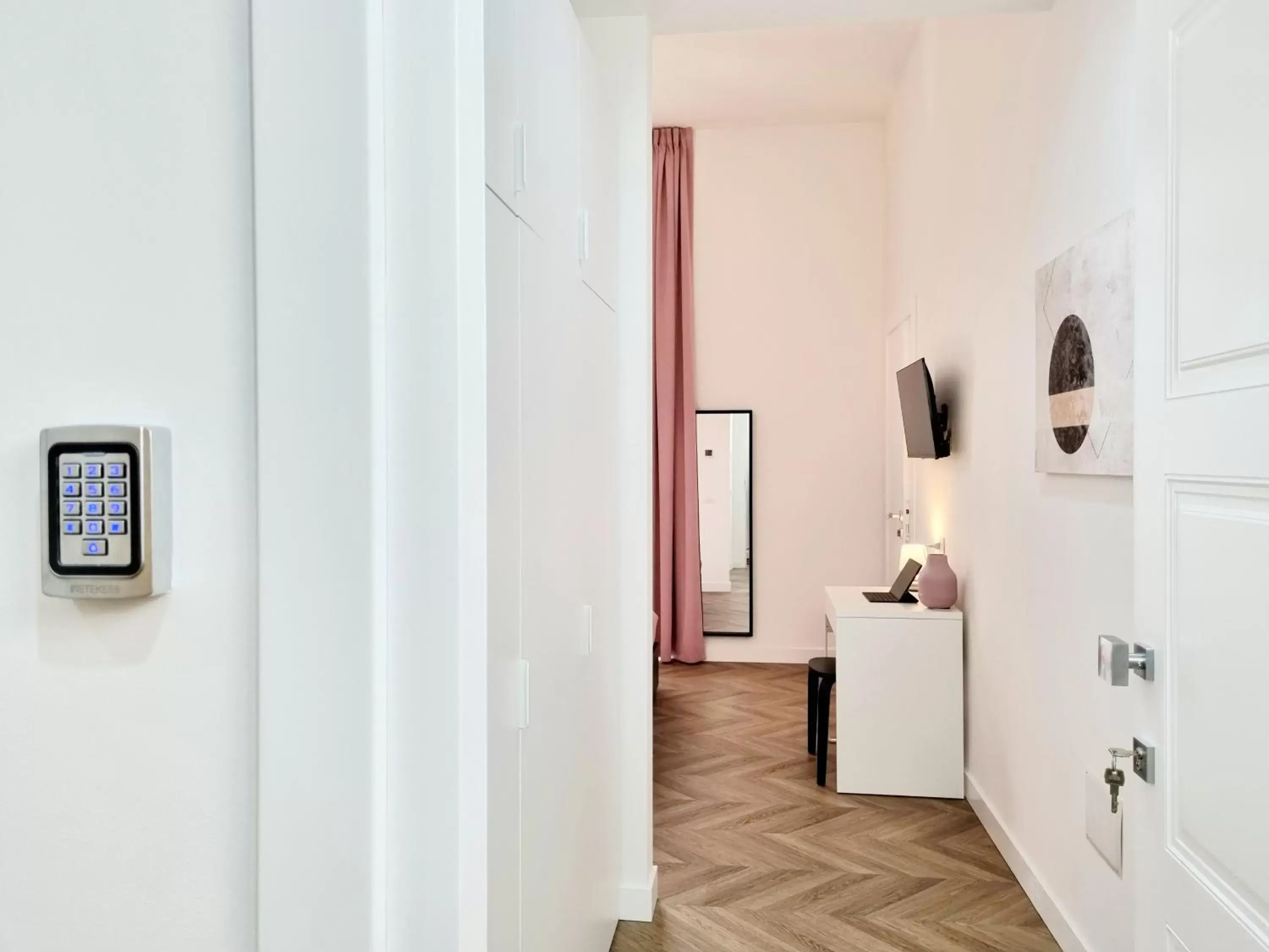 Bedroom, TV/Entertainment Center in Glamour Suite Cagliari