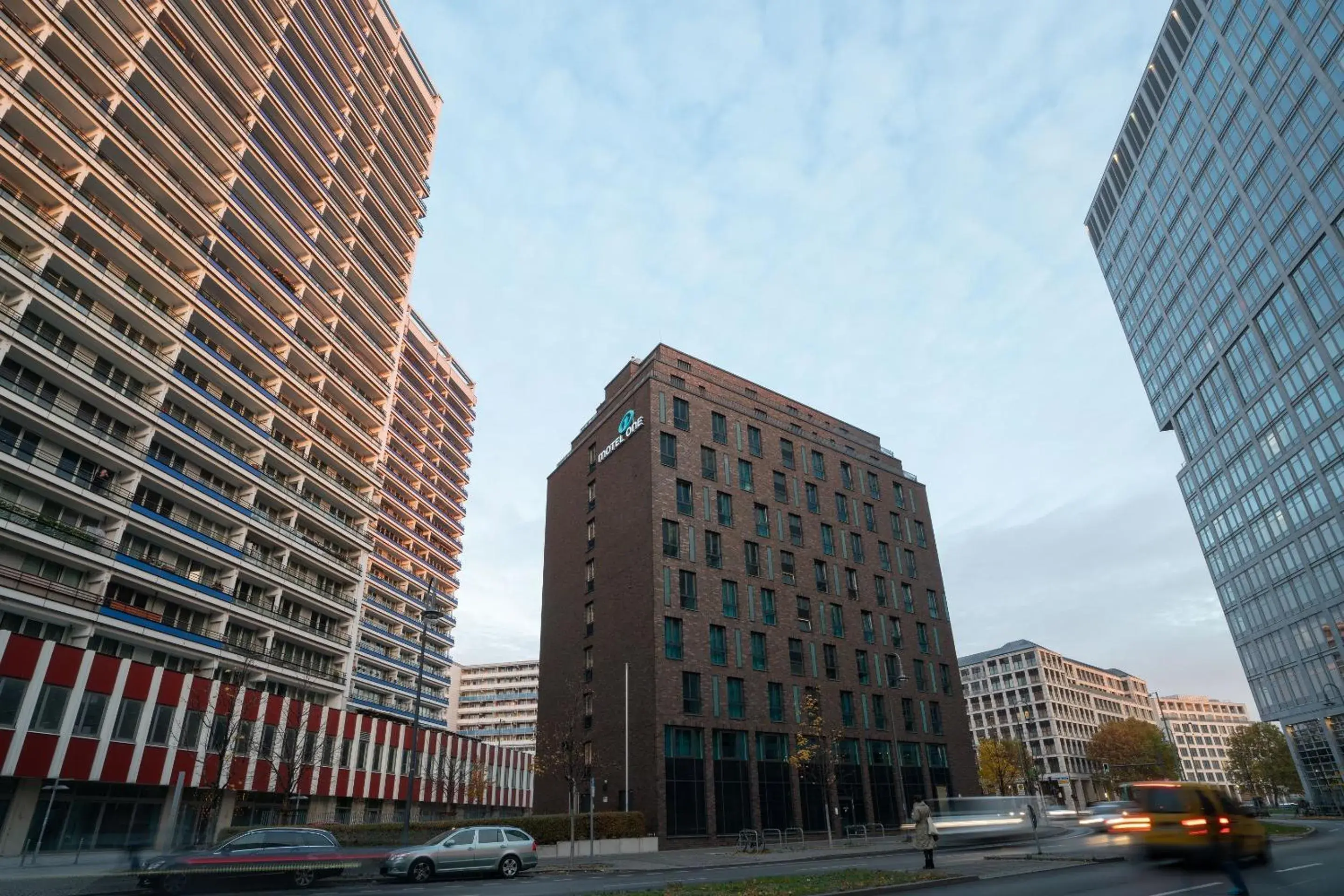 Facade/entrance, Property Building in Motel One Berlin-Spittelmarkt