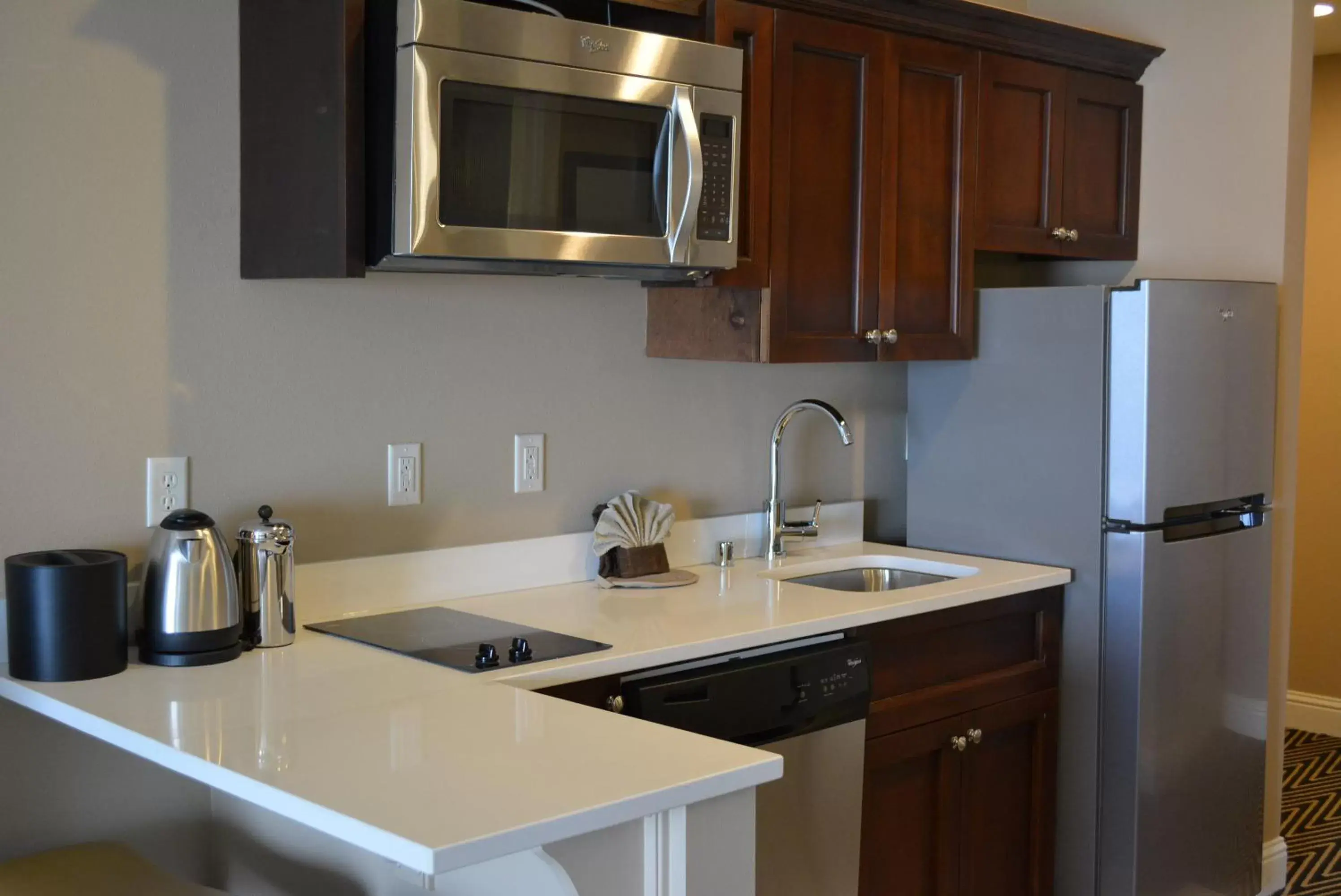 Kitchen or kitchenette, Kitchen/Kitchenette in Majestic Inn and Spa