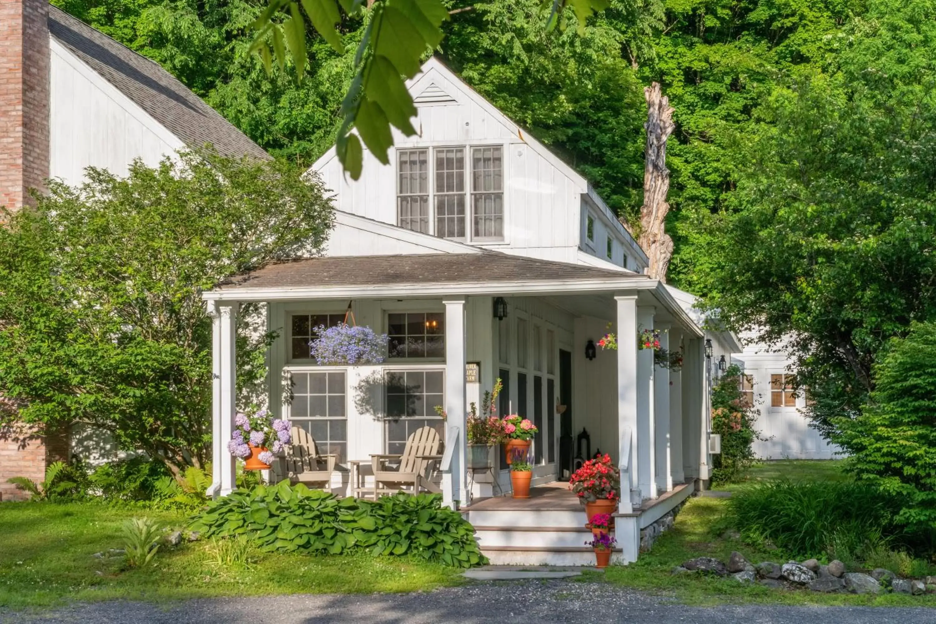 Property Building in Inn at Silver Maple Farm