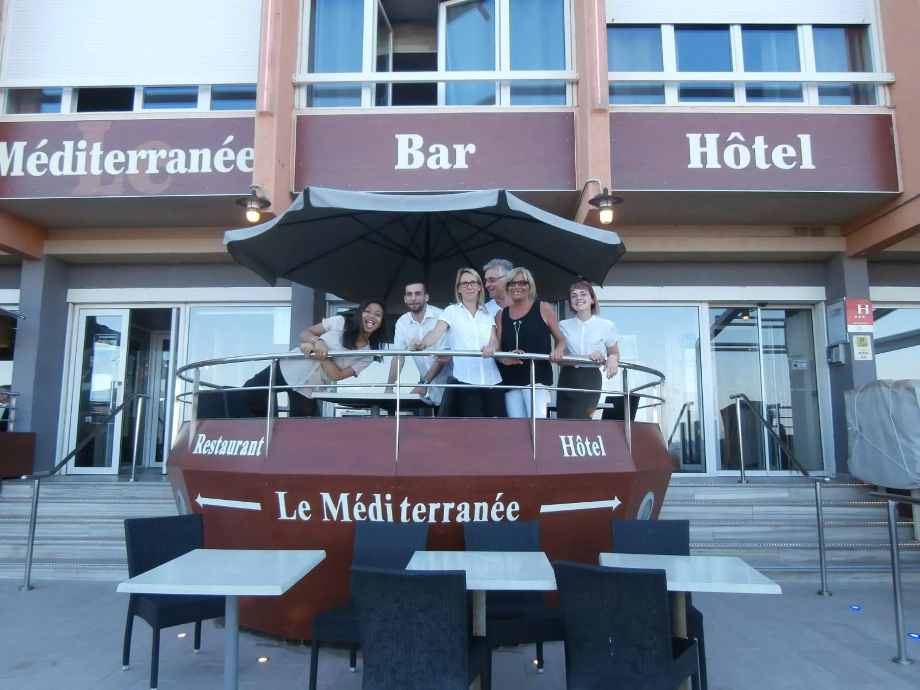 Balcony/Terrace in Logis Hôtel Mediterranee