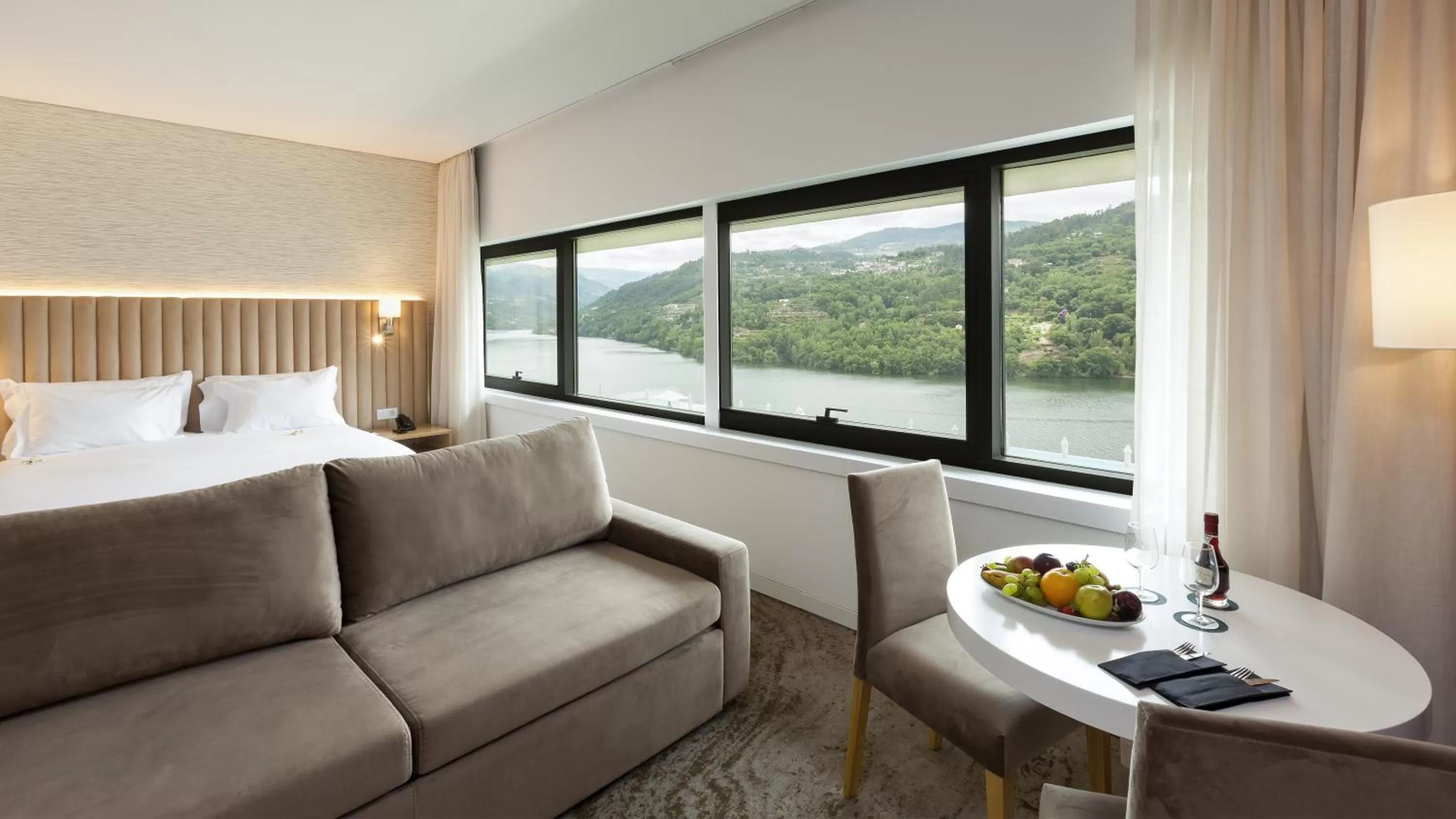 View (from property/room), Bed in Douro Royal Valley Hotel & Spa