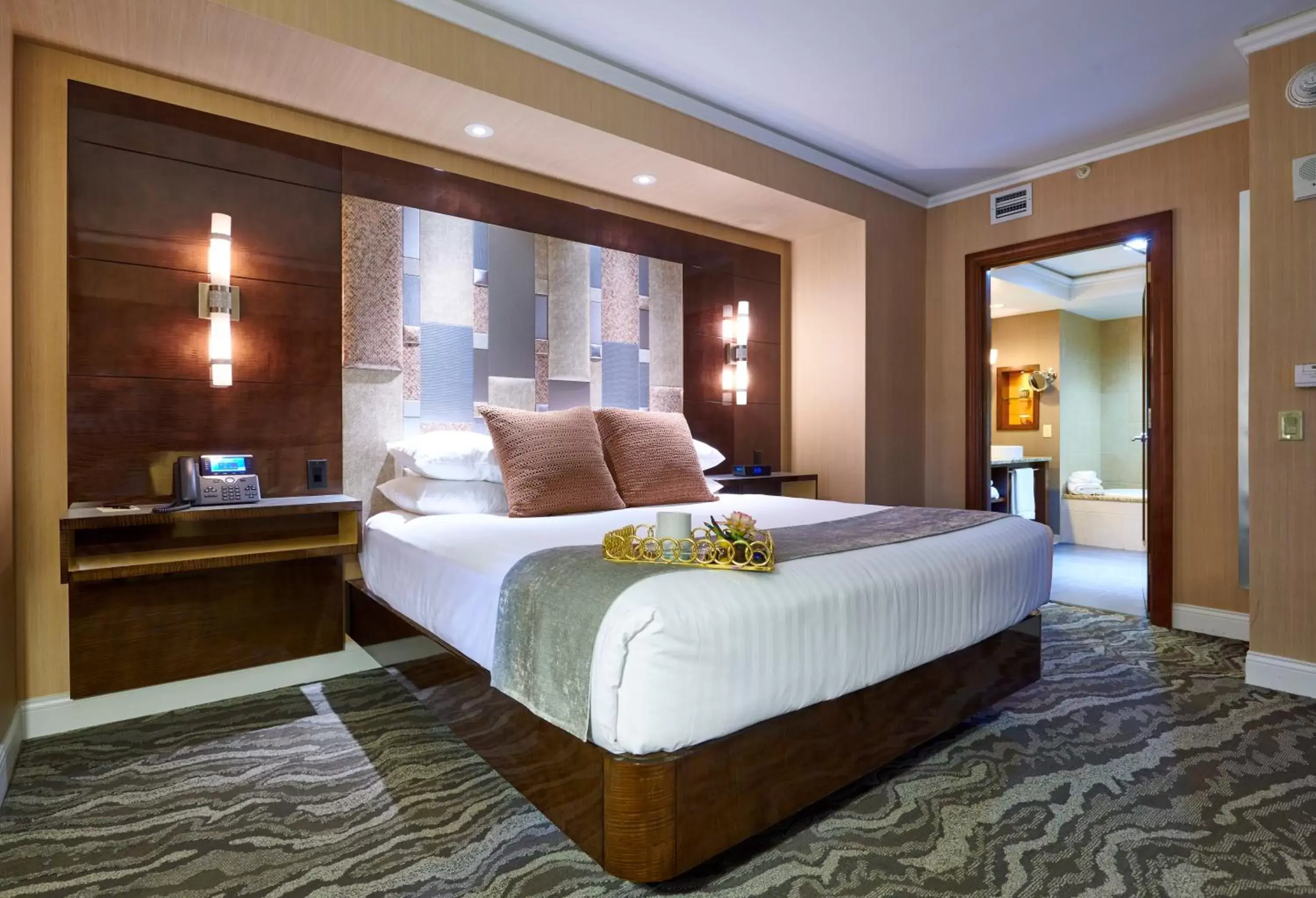 Bed in Mount Airy Casino and Resort - Adults Only