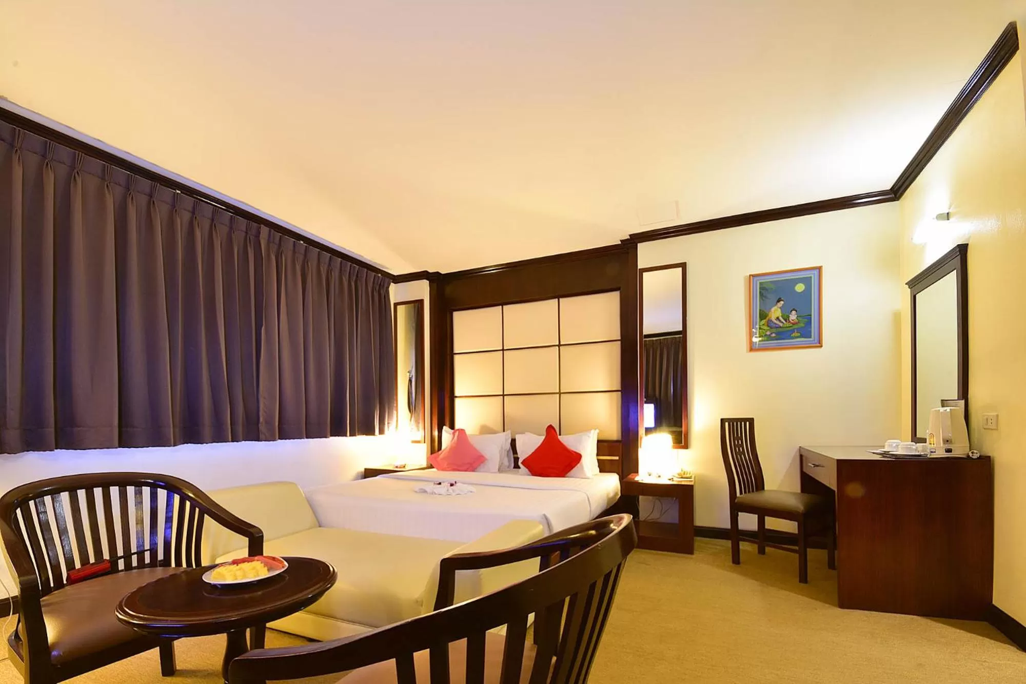 Bed in Grand Business Inn