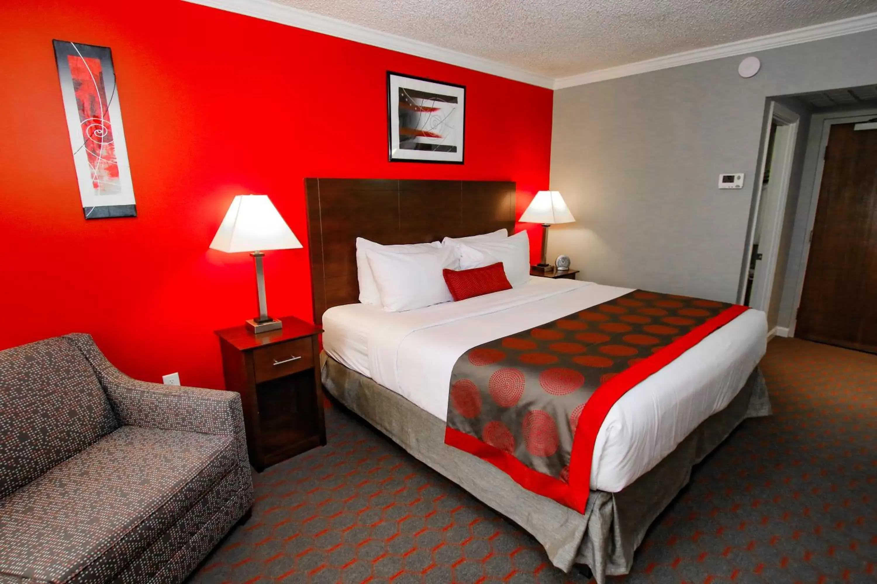 Bed in Ramada Hotel & Conference Center by Wyndham Lewiston