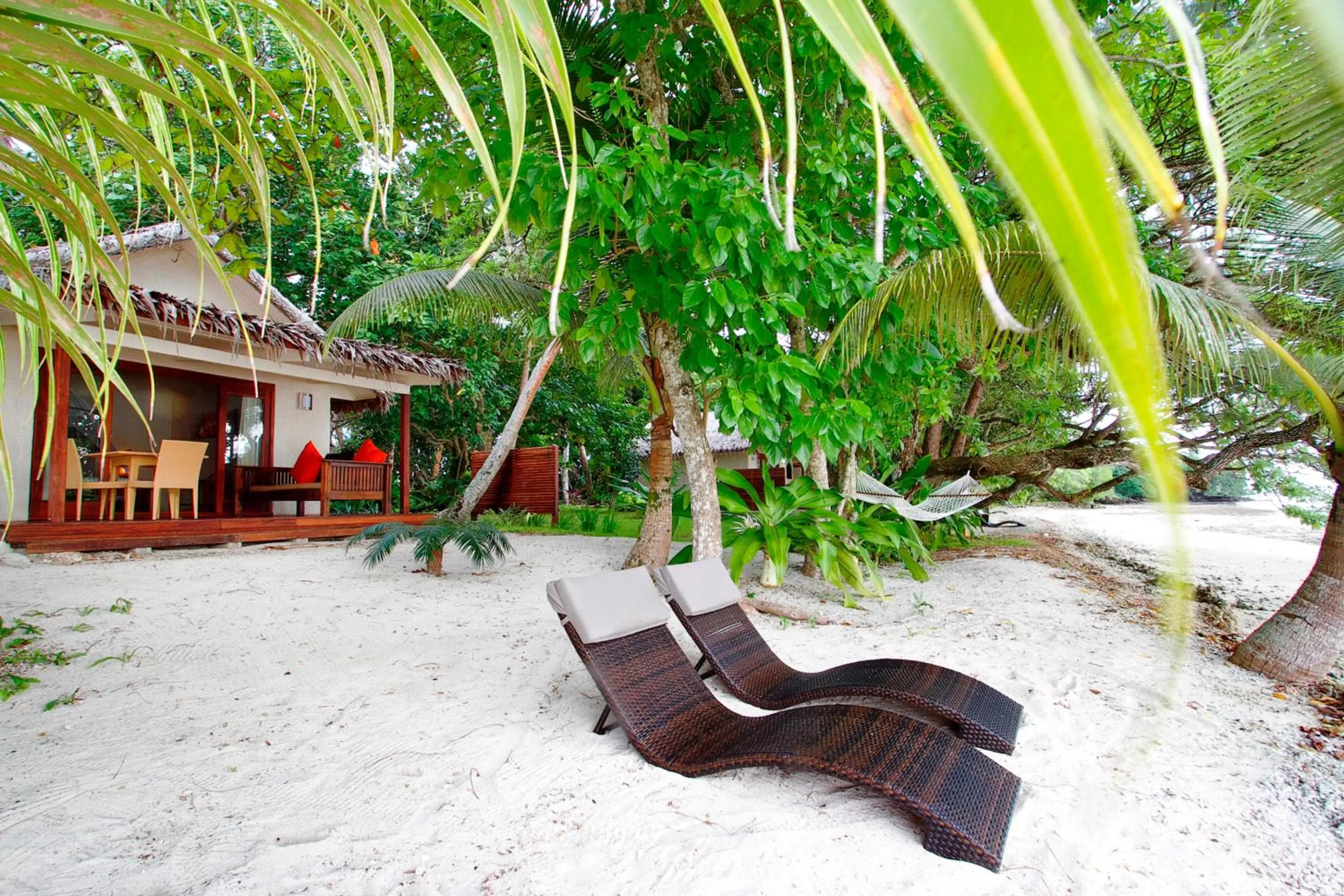 Beachfront Deluxe Spa Villa in Erakor Island Resort & Spa