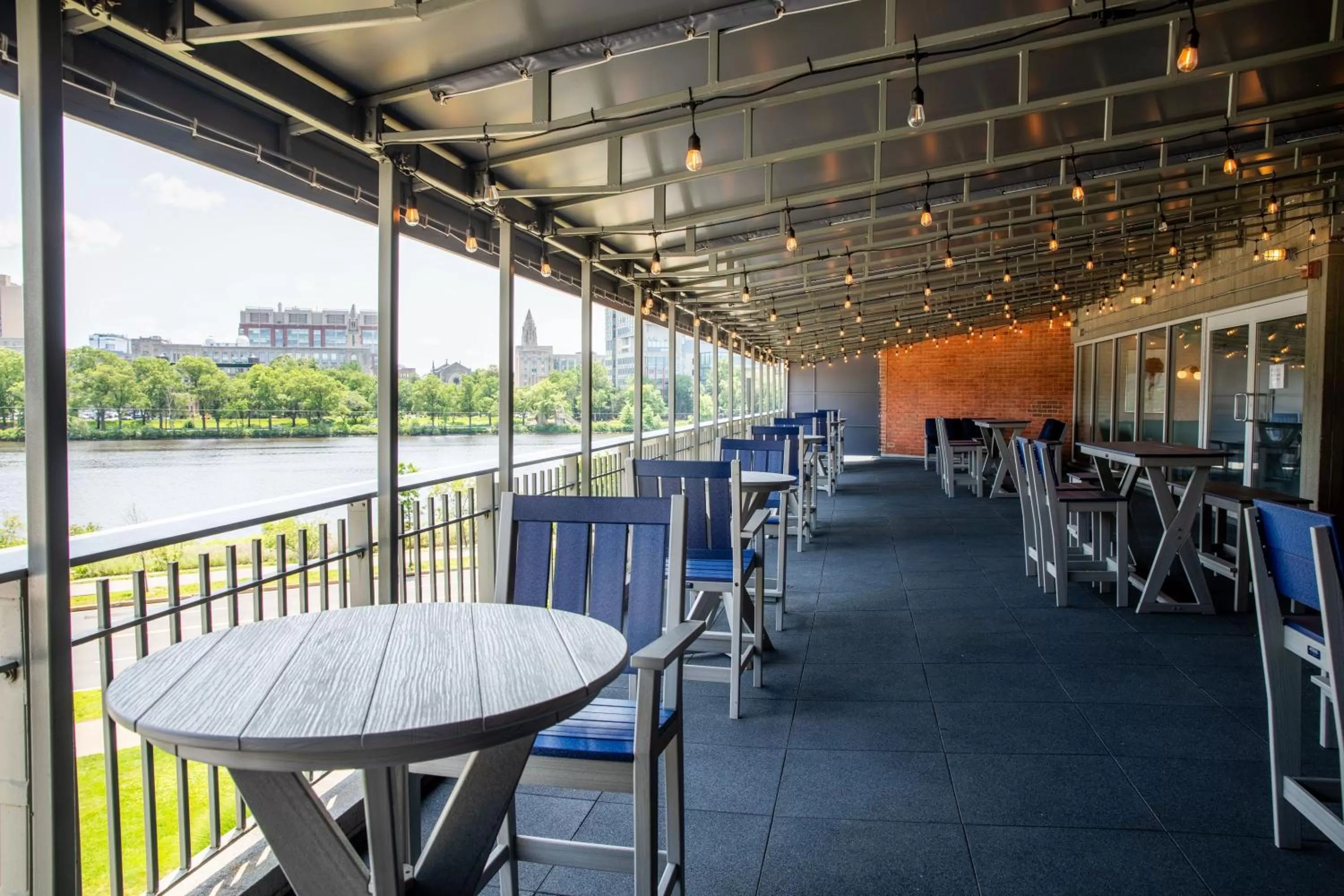 Restaurant/places to eat in Hyatt Regency Boston/Cambridge