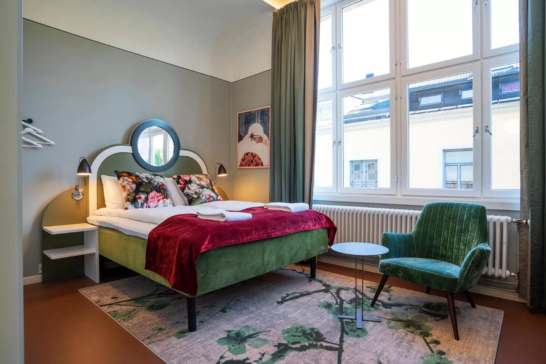 Seating area, Bed in The Apartments Company - The Sweet