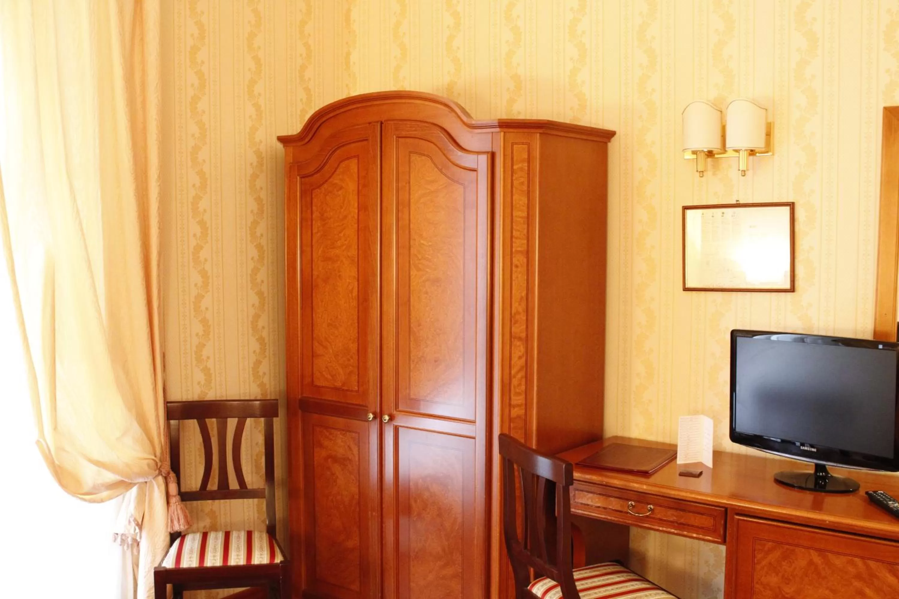 Seating area in Hotel Torino