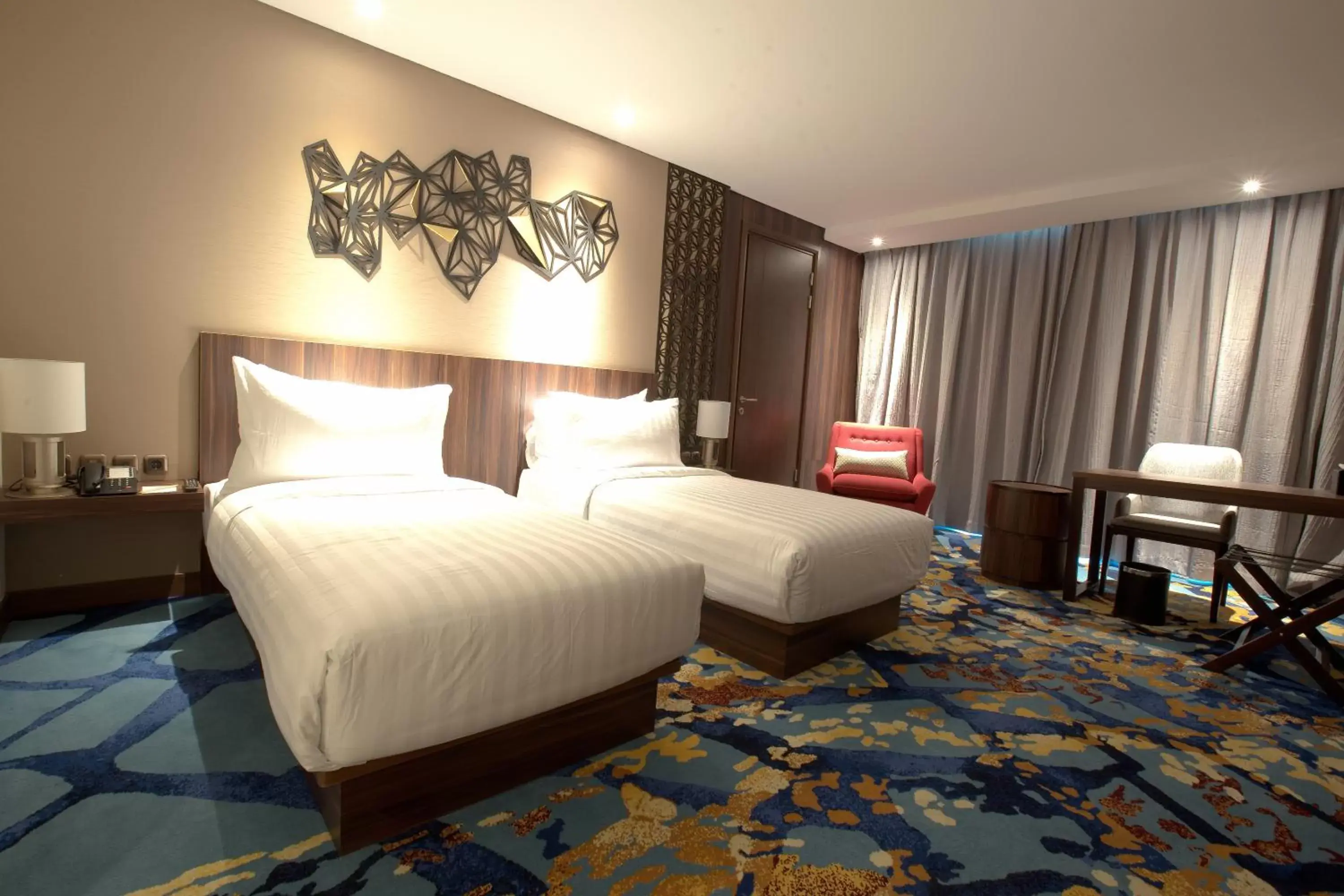 Bedroom, Bed in Grand Soll Marina Hotel