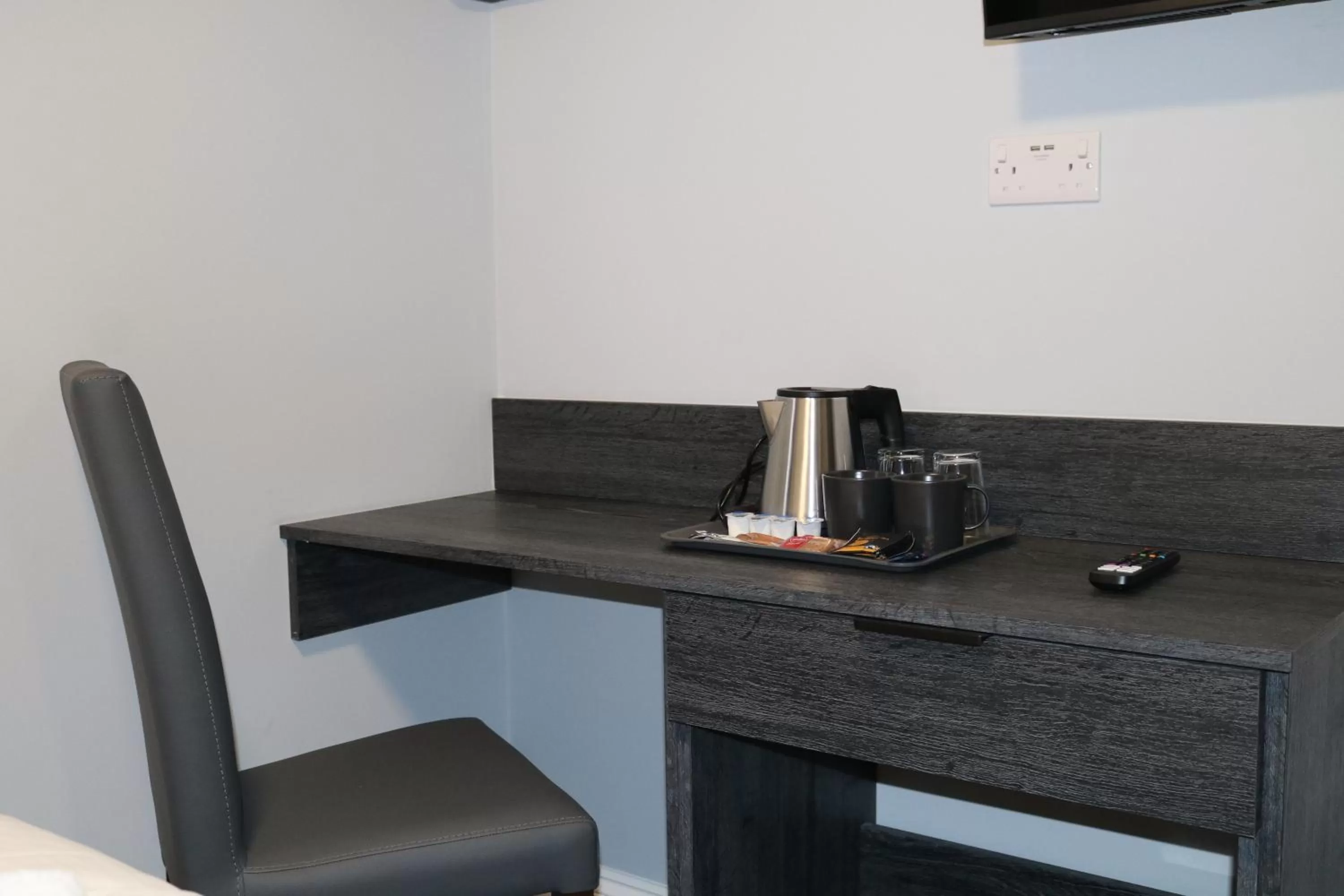 Coffee/tea facilities in Blue Sapphire Hotel