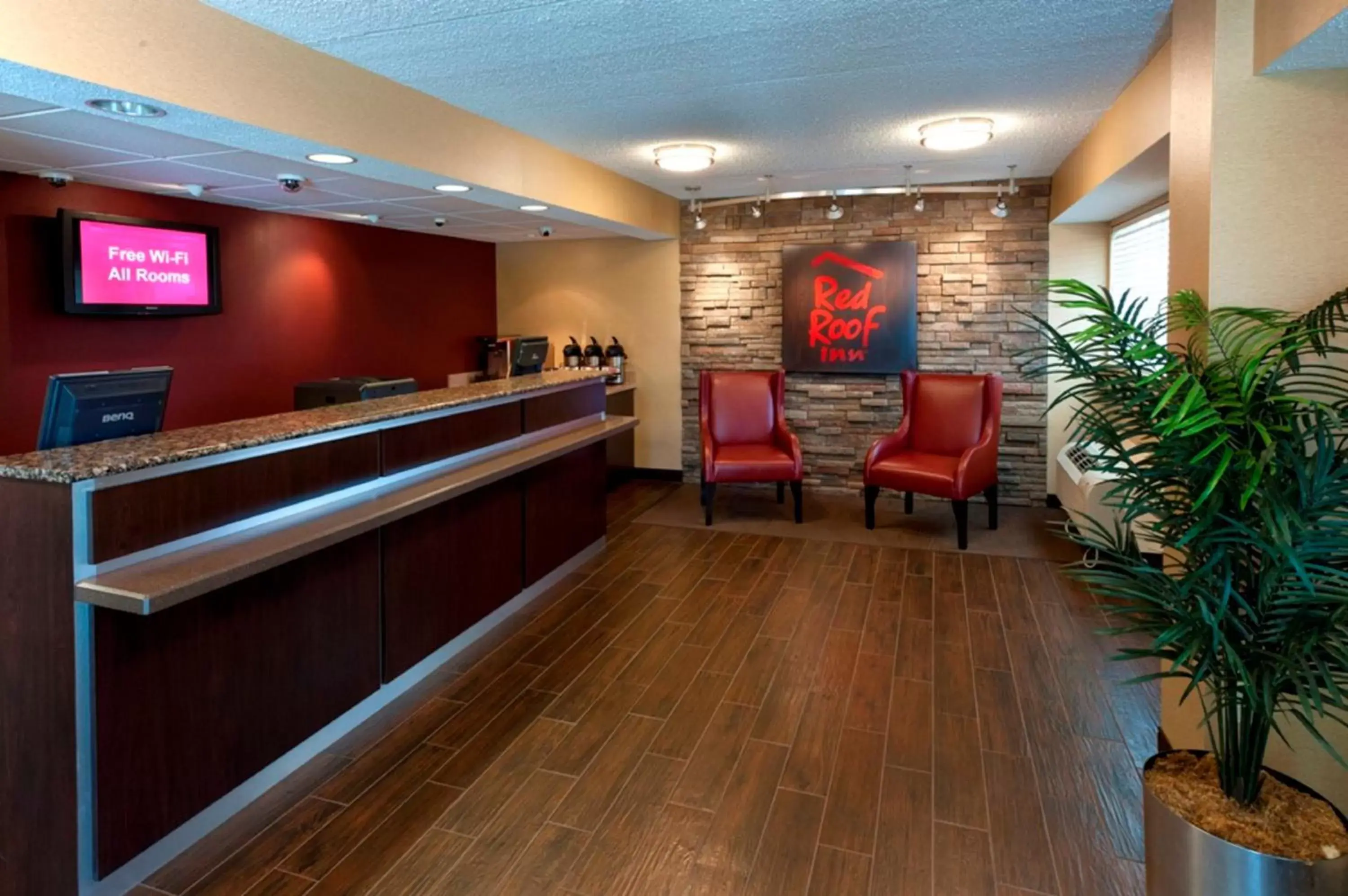 Lobby or reception, Lobby/Reception in Red Roof Inn Erie – I-90