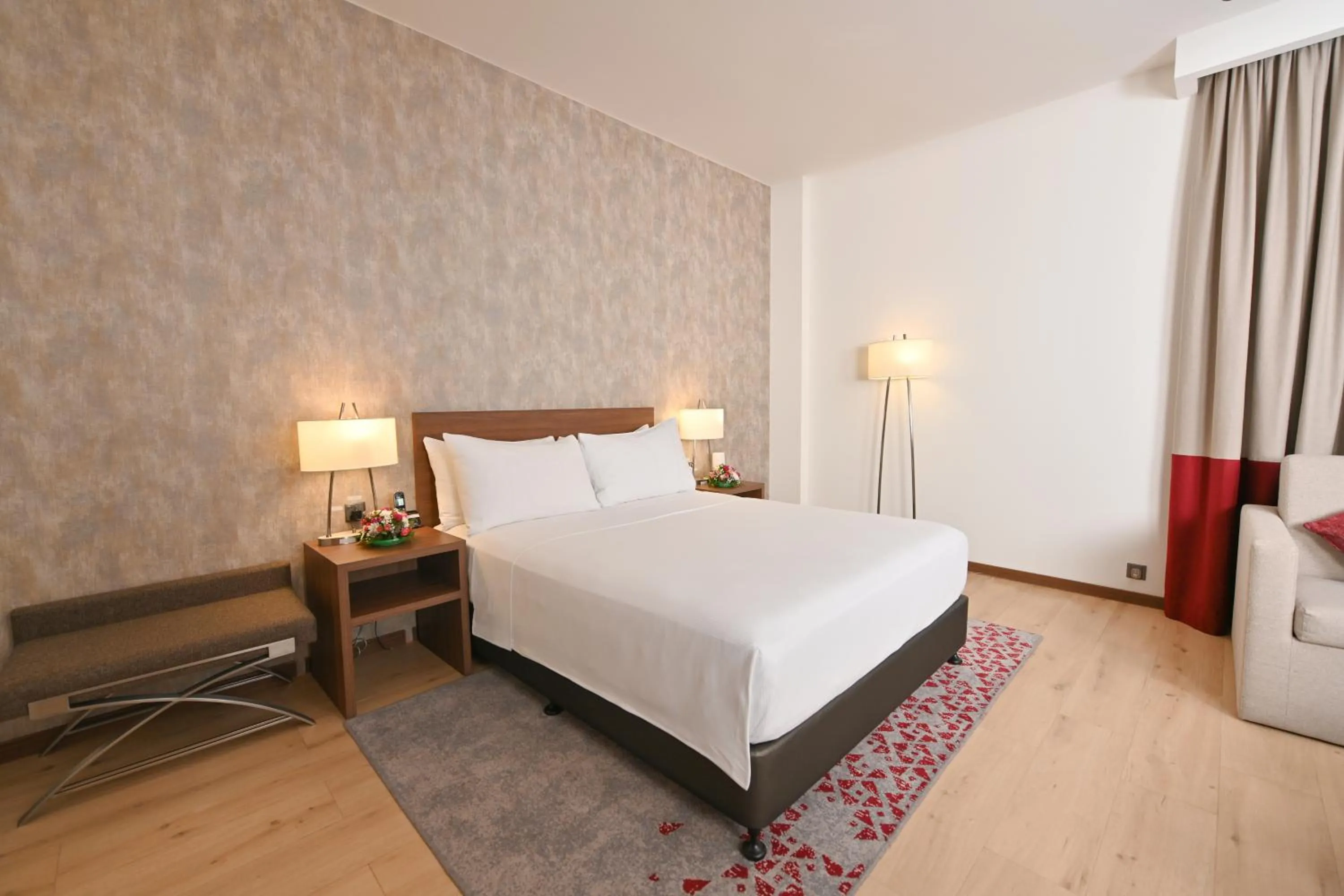 Bed in Comfort Hotel Jeddah King Road